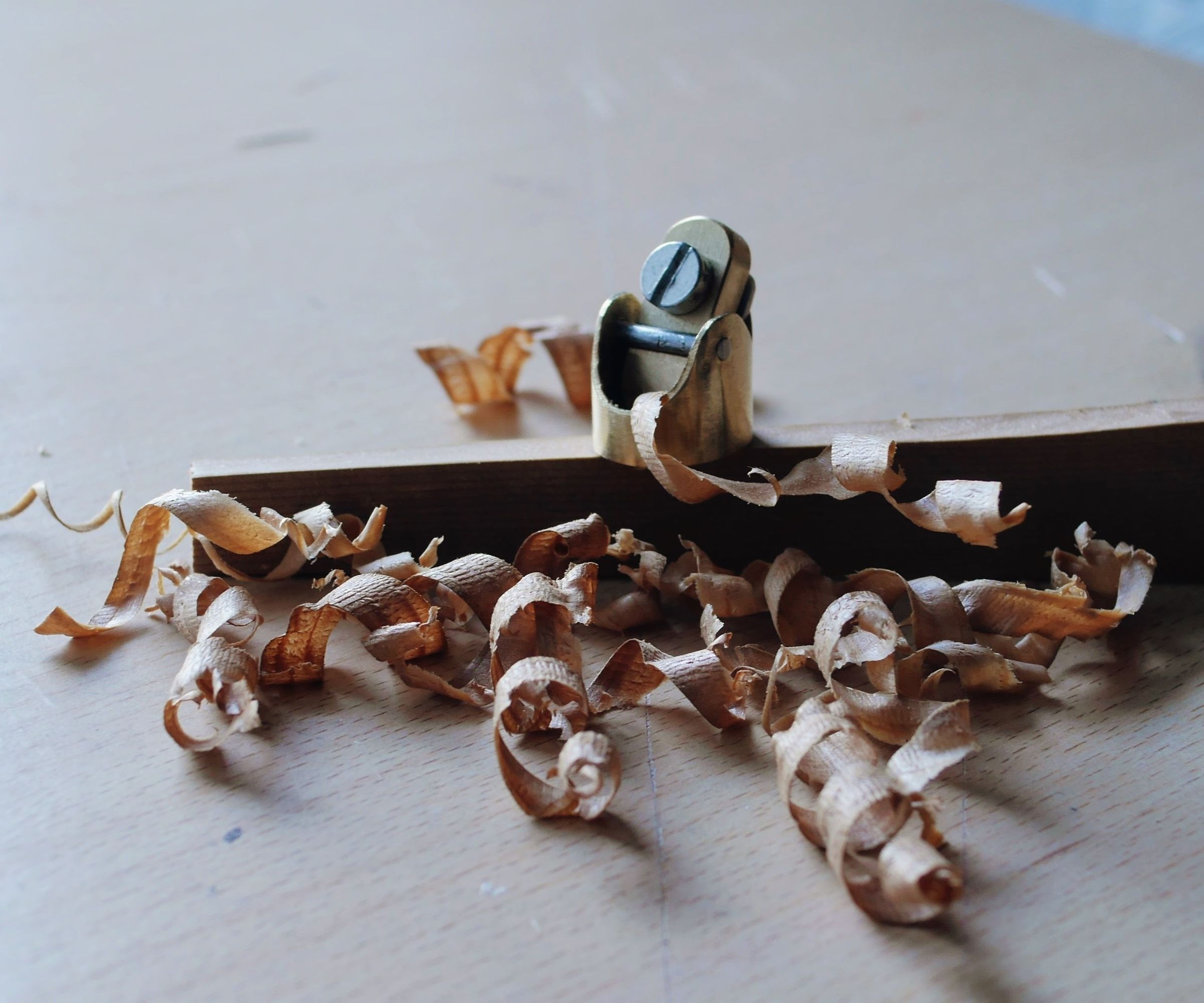 A Tiny Thumb Plane