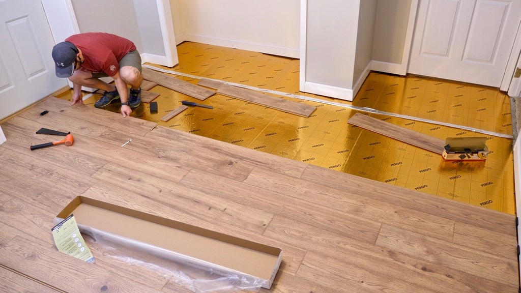 Installing Laminate Flooring For The First Time Home Renovation 8 Steps With Pictures Instructables - Can You Use Cardboard As Underlay For Laminate Flooring