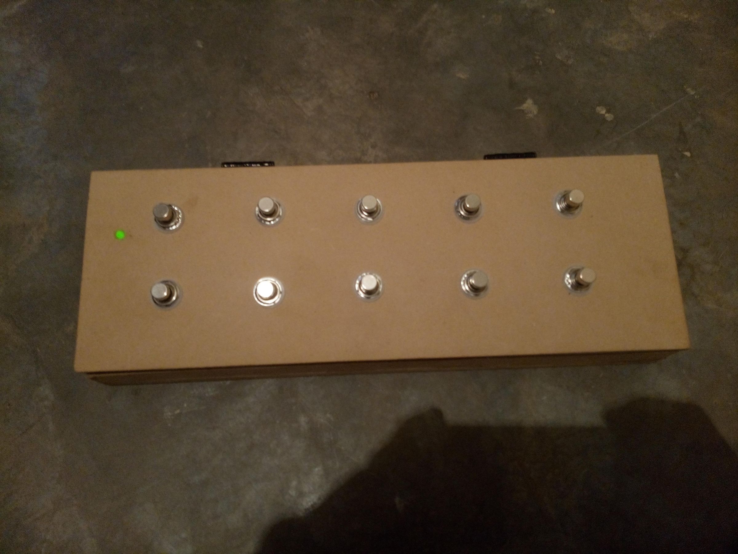 Midi Foot Controller (Pedalera Controladora MIDI) Para Amplitube 3. 6