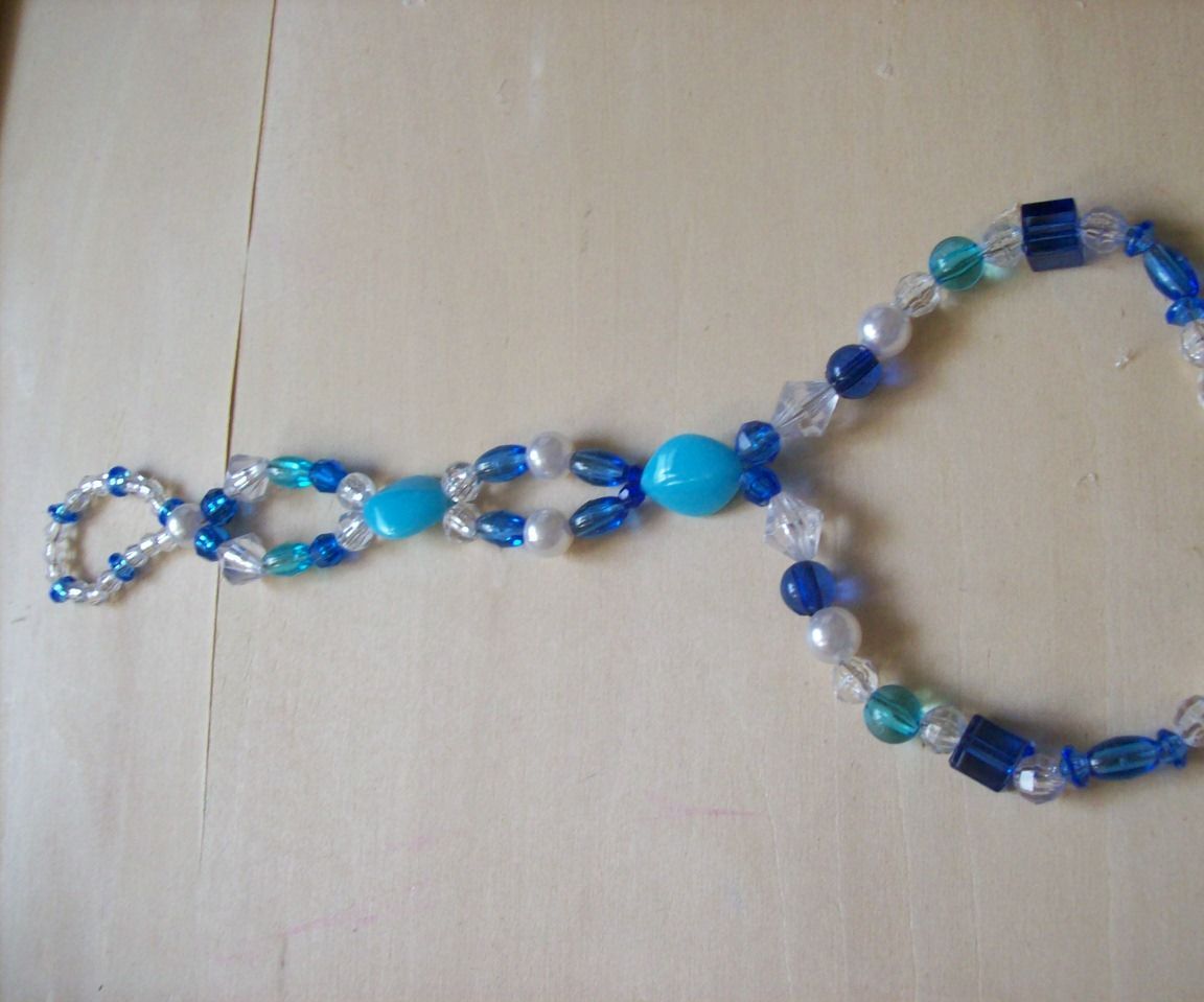 DIY guide for How to Make a Ring-bracelet with step-by-step instructions