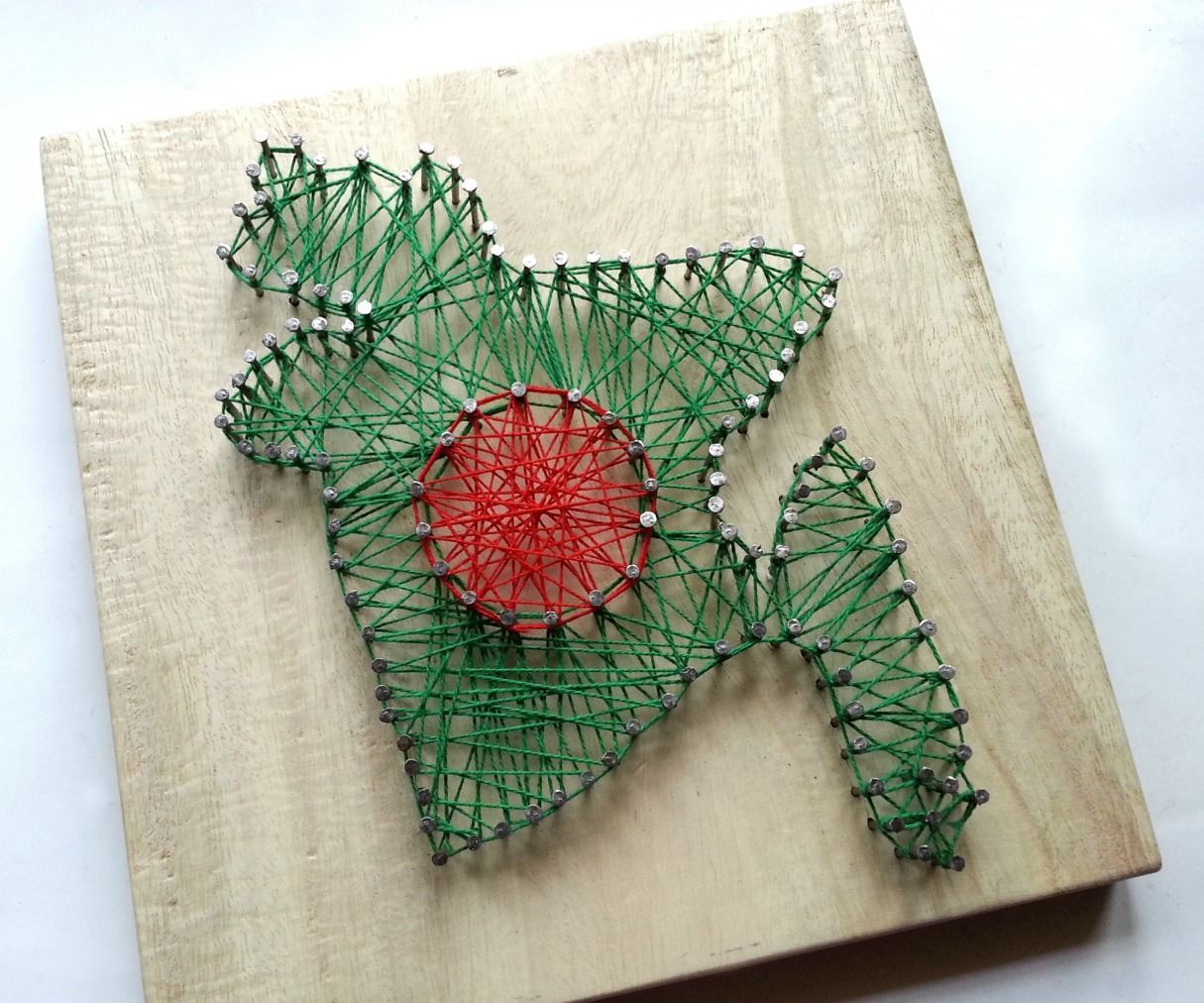 DIY Country Map-Flag String Art