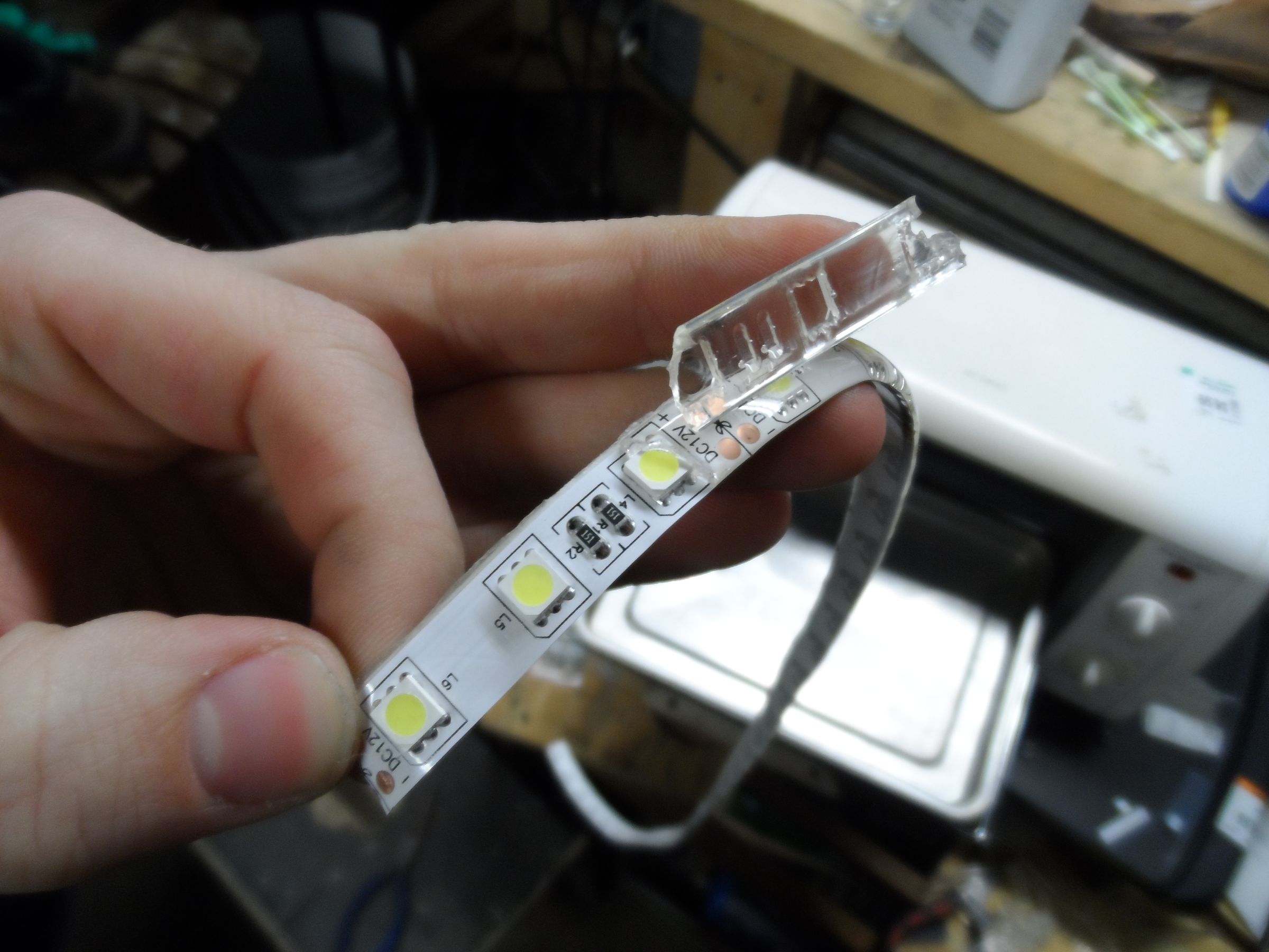 How to Remove Waterproofing From LED Strips : 6 Steps - Instructables