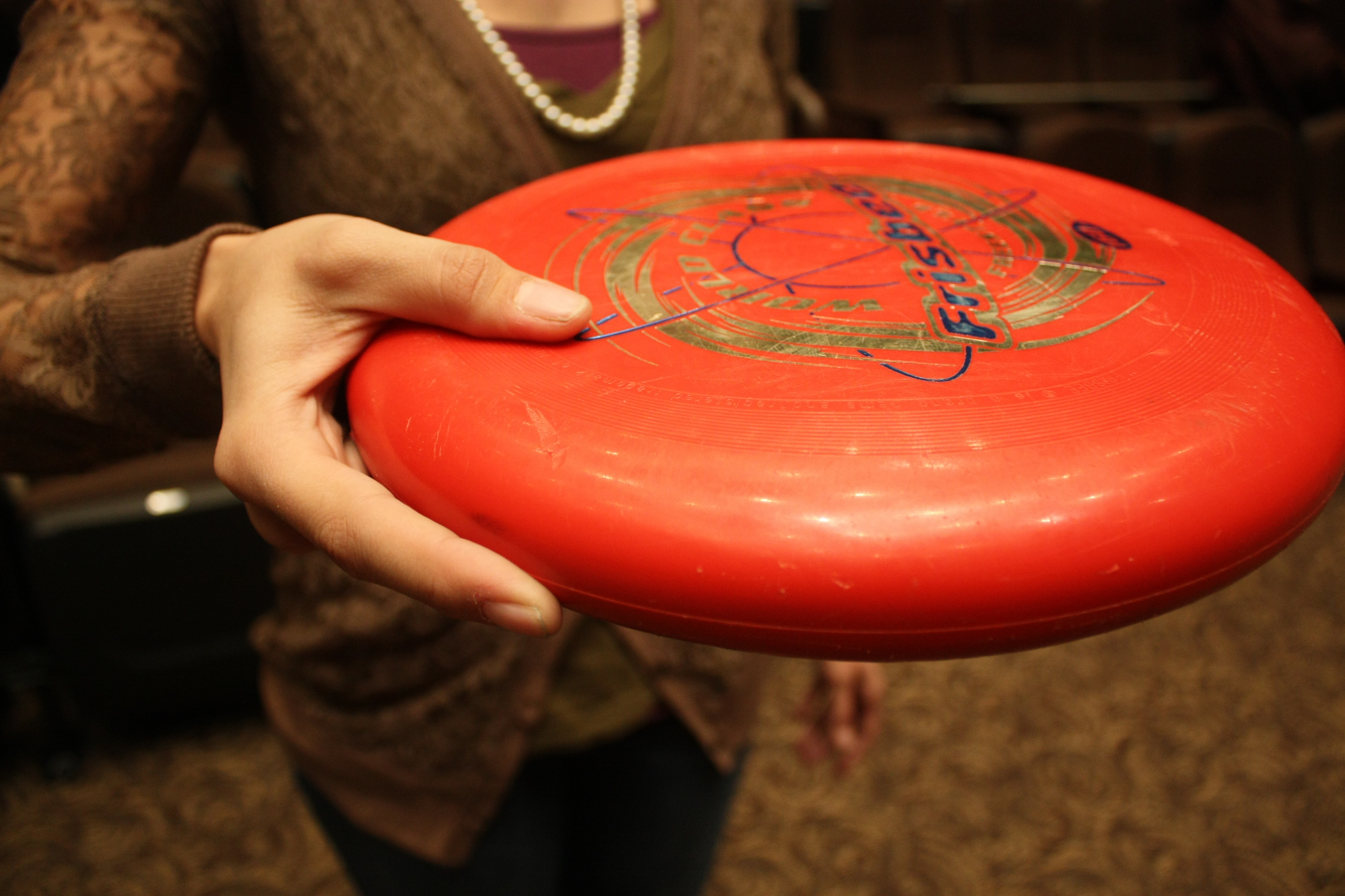 How to Throw a Frisbee 12 Steps Instructables