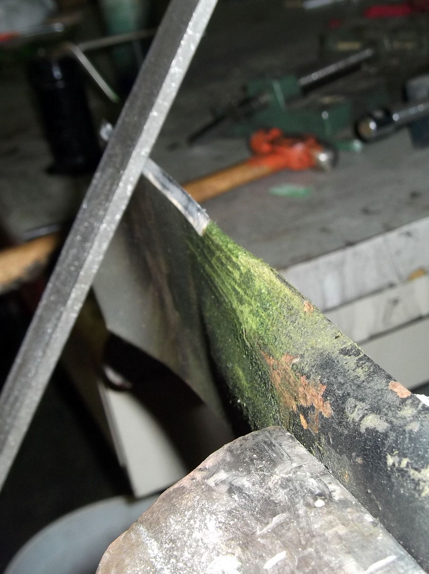 Sharpening a Lawn Mower Blade 7 Steps (with Pictures) Instructables