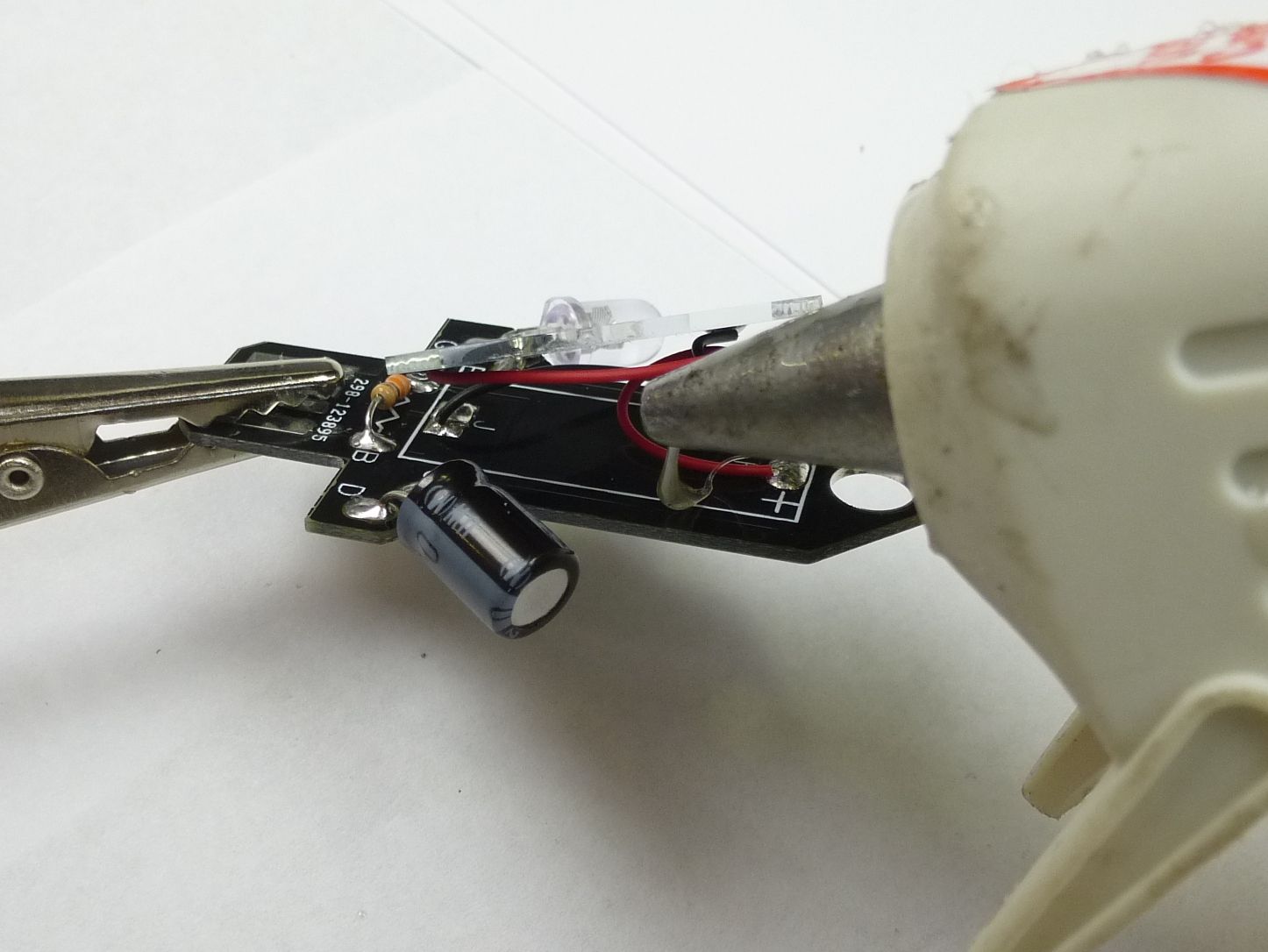 Rocket Kit Beginner Solar Powered + LED 10 Steps (with Pictures