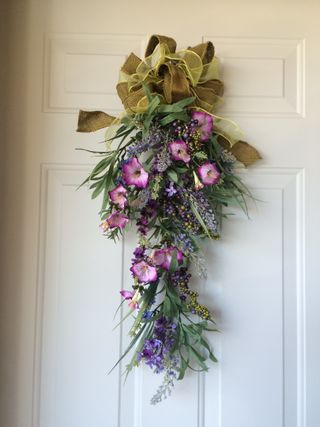 How to Tie a Florist Bow