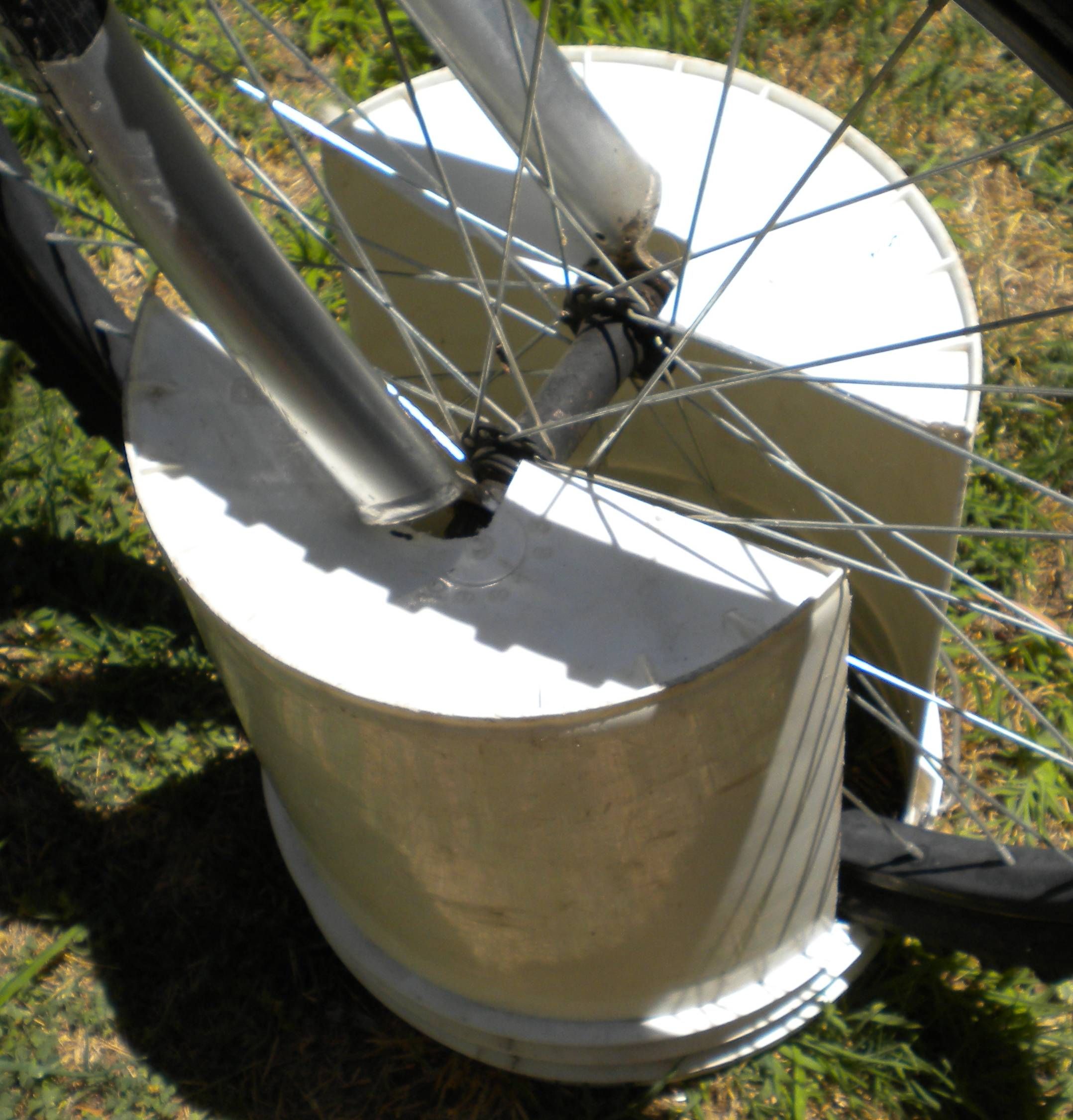 "BIKE BUCKET" Bicycle Stand Portable, Cheap, Lightweight 3 Steps