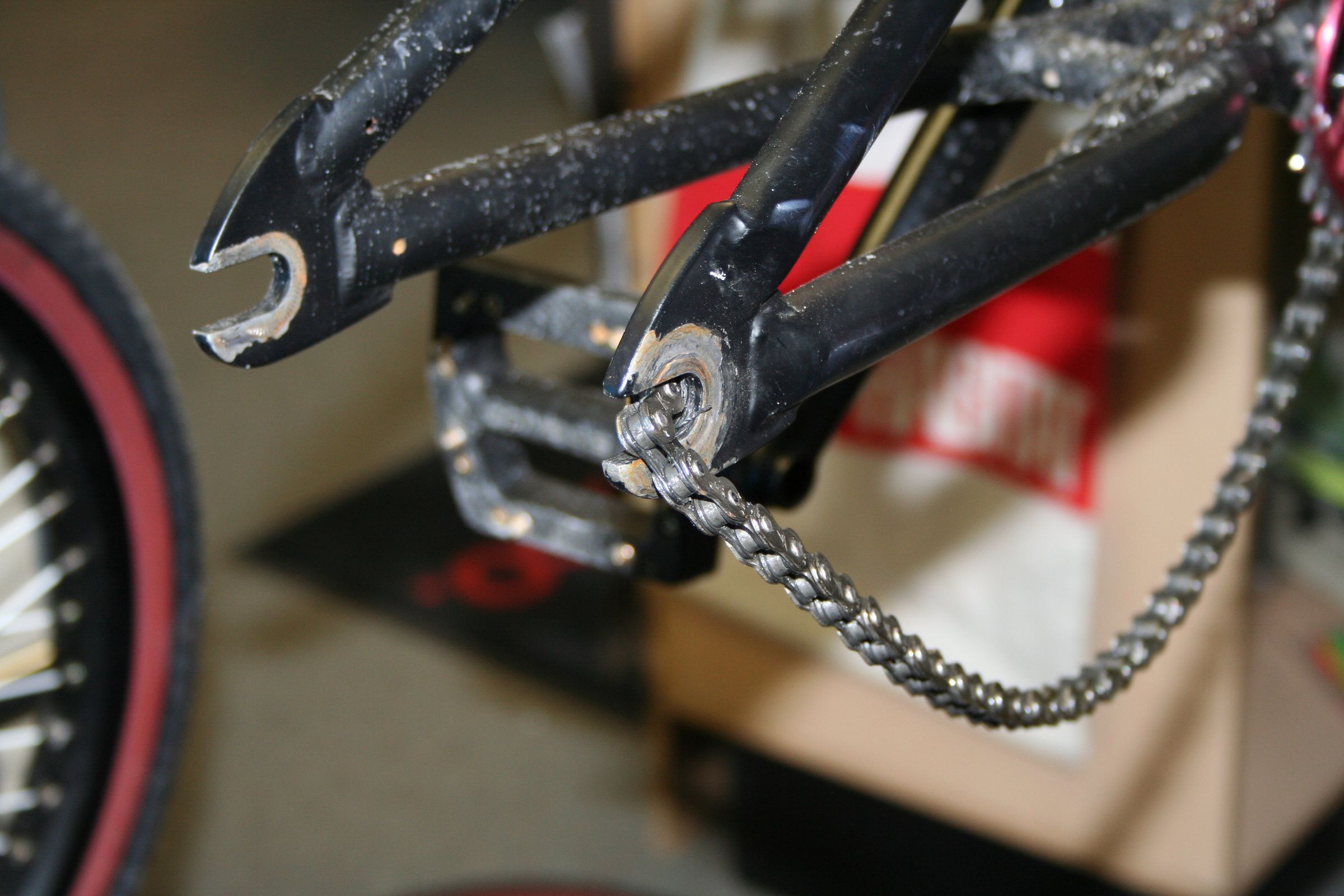 changing road bike tube
