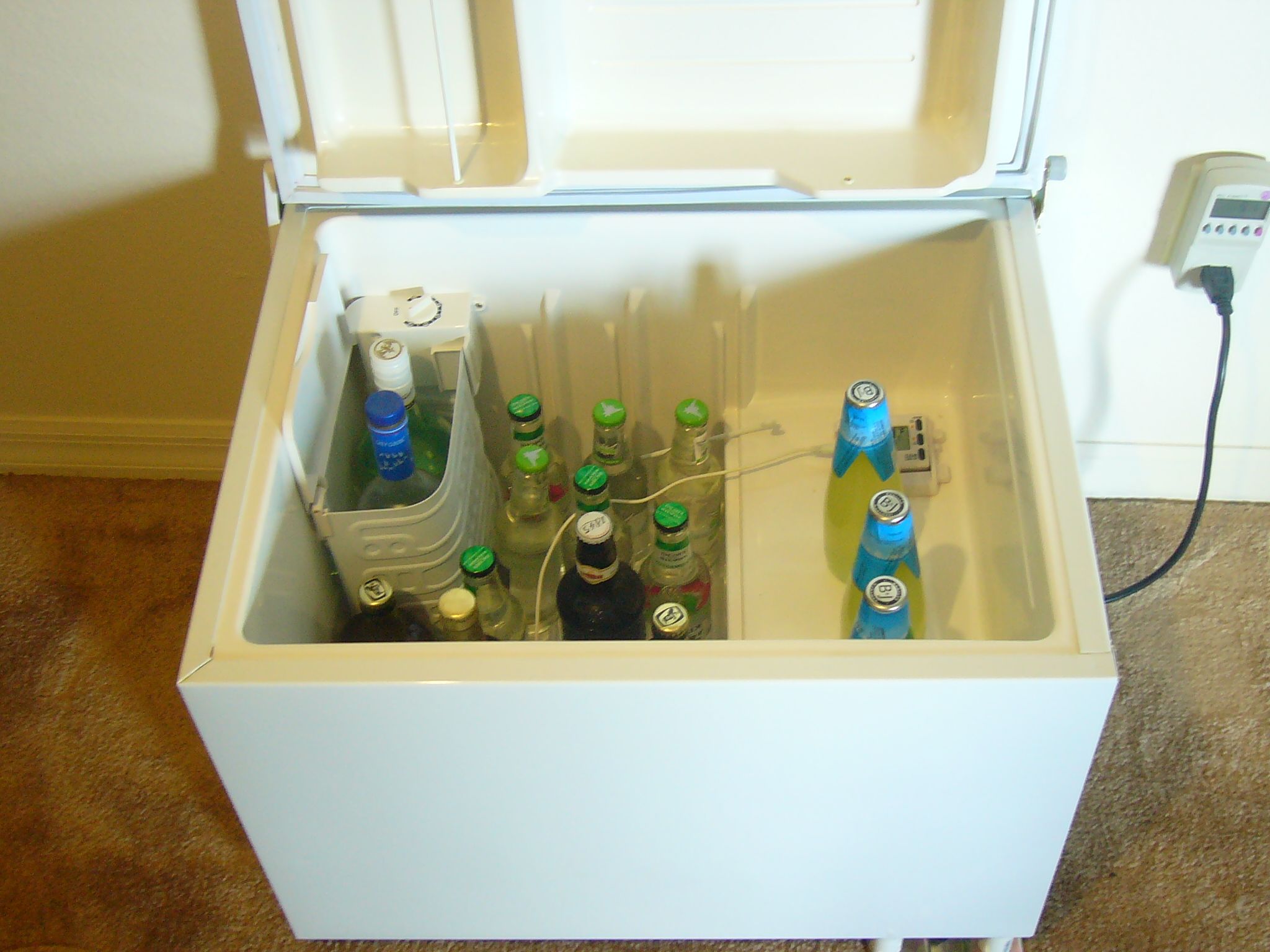 How to Convert a Mini Fridge to a Chest Refrigerator 6 Steps (with Pictures) Instructables