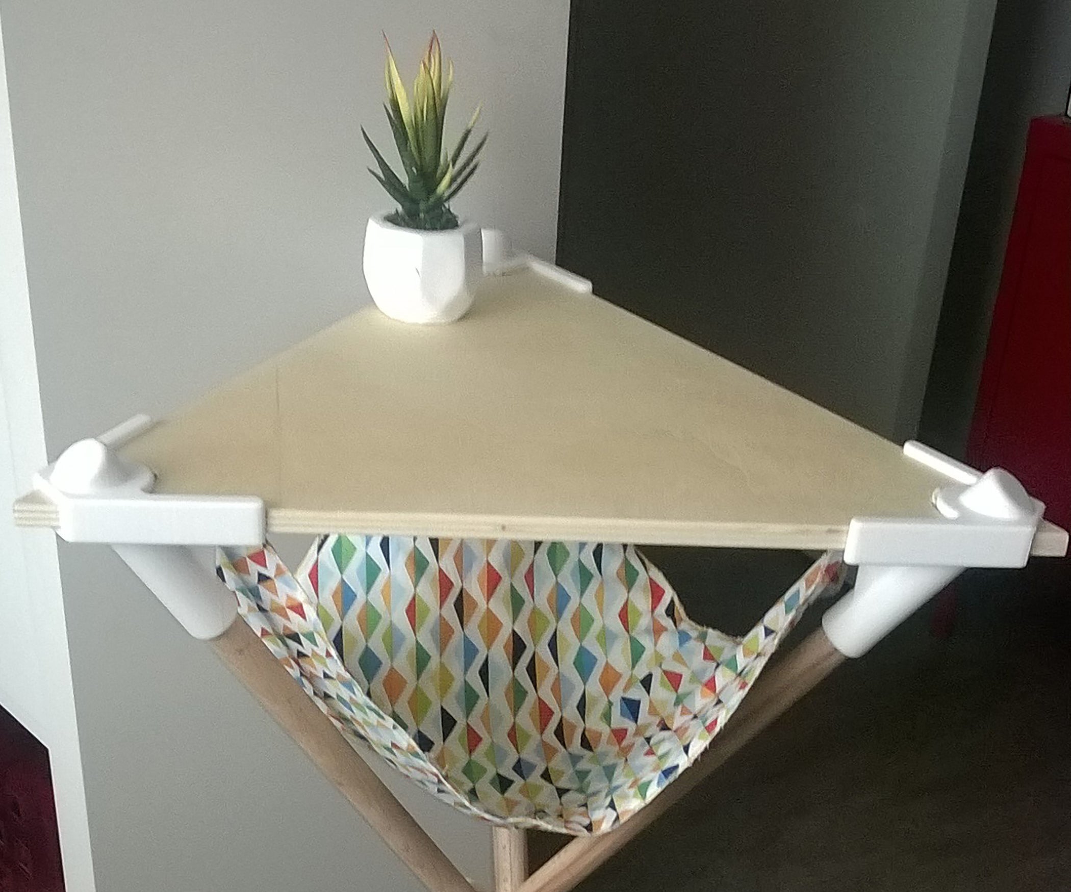 Triangle Side Table 10 Steps (with Pictures) Instructables