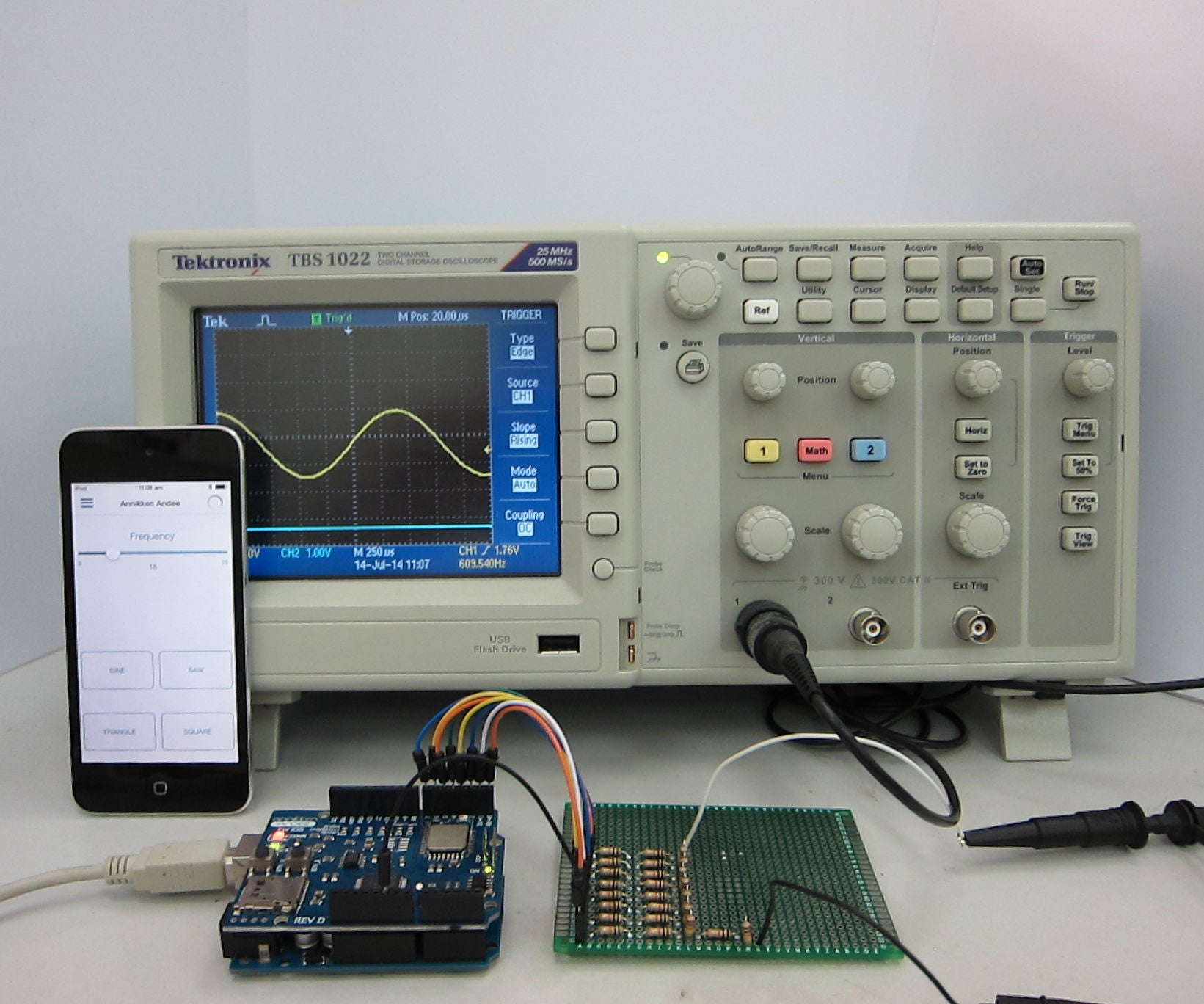 IOSControlled Arduino Waveform Generator 10 Steps (with Pictures