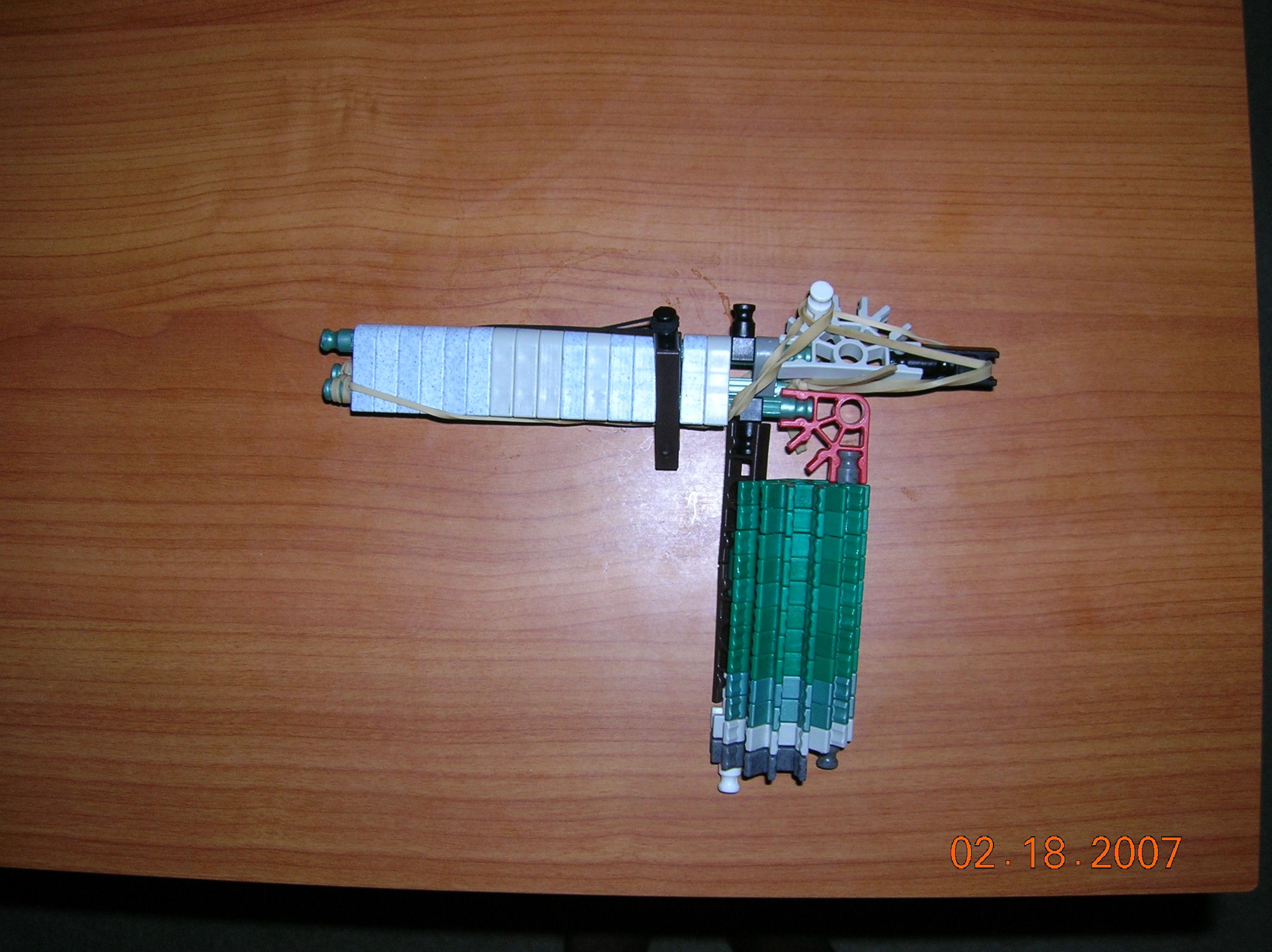 small simple knex pistol DIY Project DIY Project Image