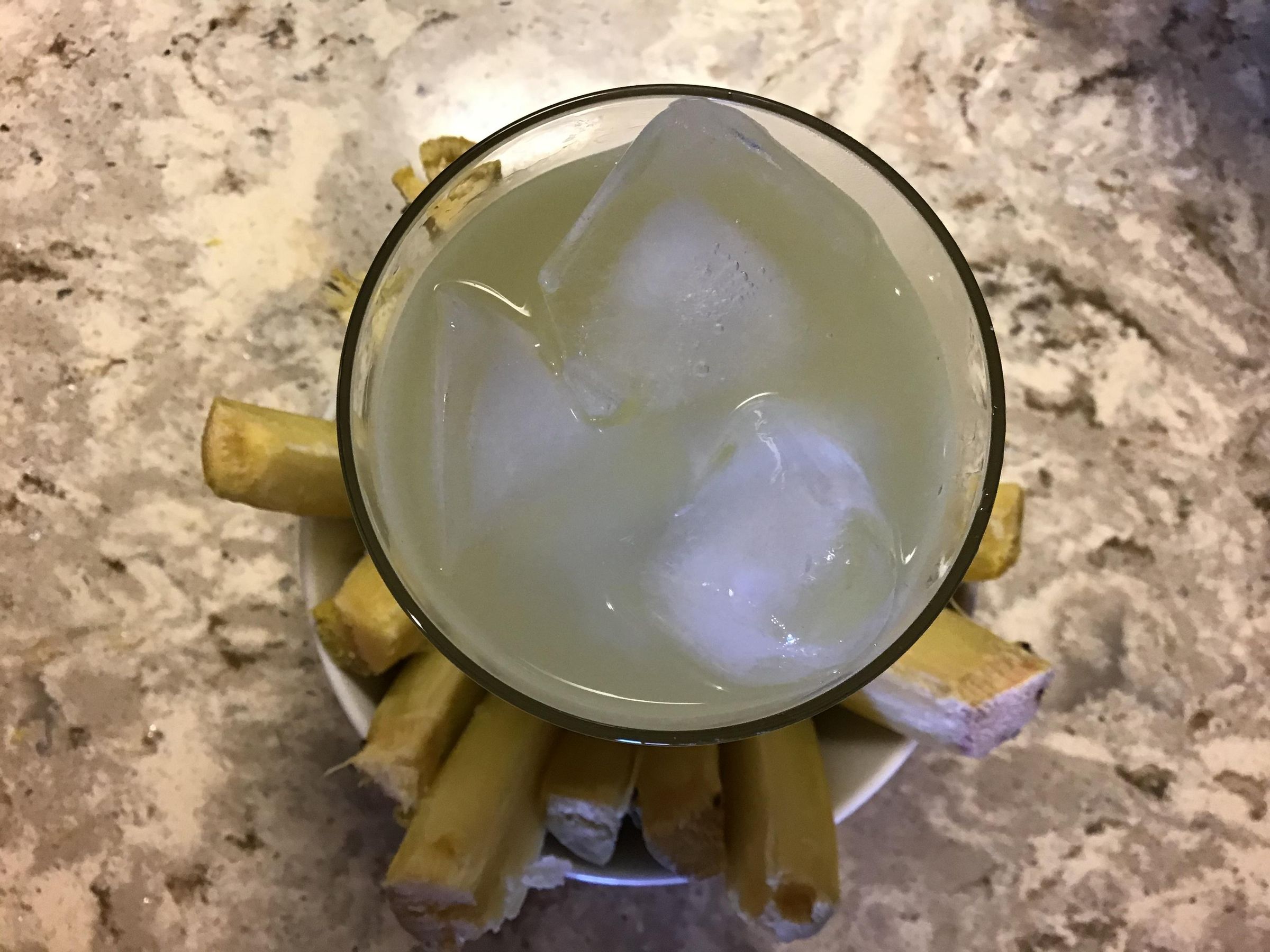 How to Prepare and Eat Raw Sugarcane! 3 Steps Instructables