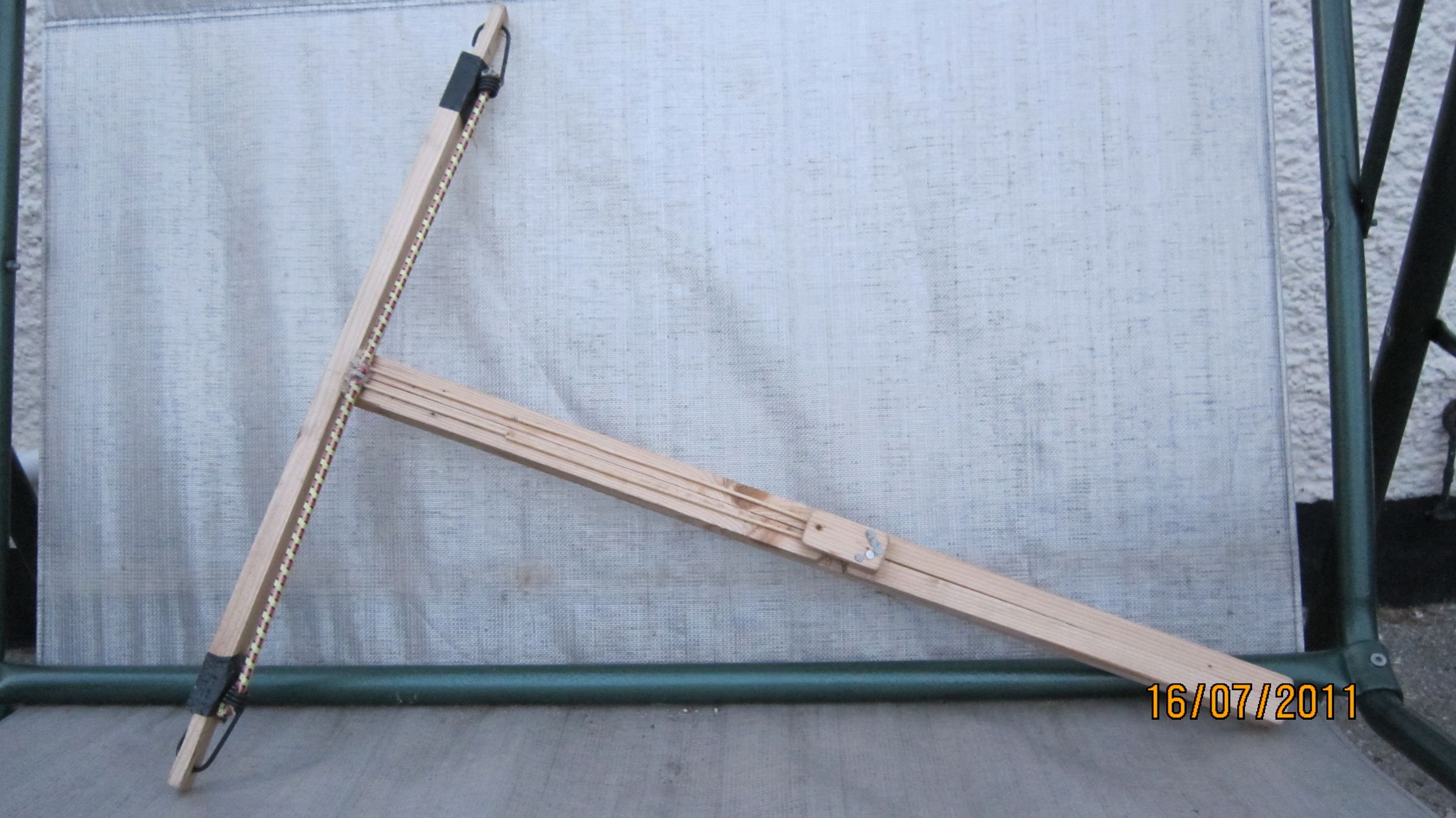 wooden crossbow/slingshot DIY Project DIY Project Image