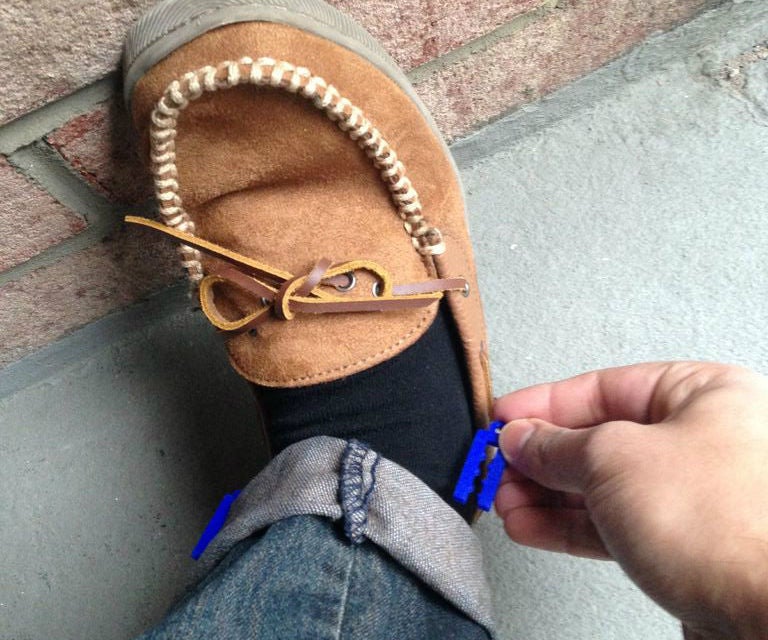 Pant Cuff CLIPS to Prevent Pant Bottom From Wearing Out 4 Steps