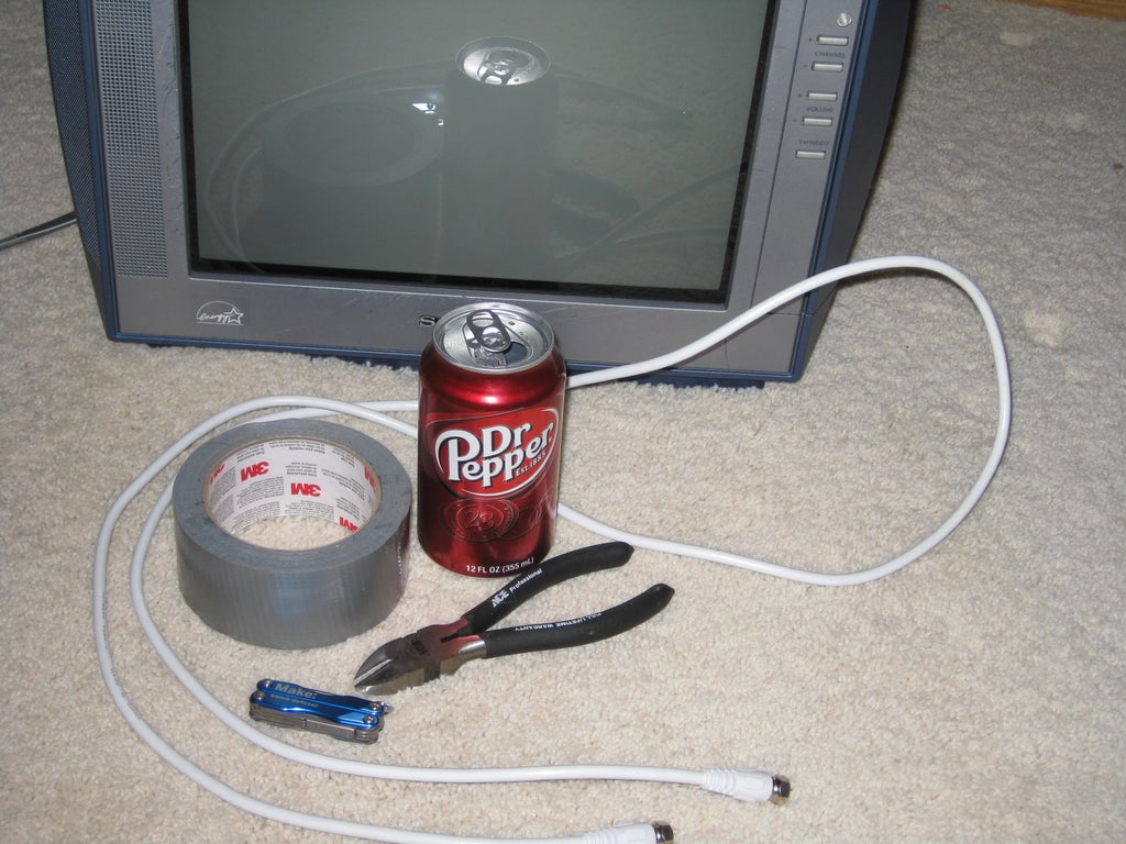 Build A Diy Recycled Antenna To Get Free T V 7 Steps Instructables