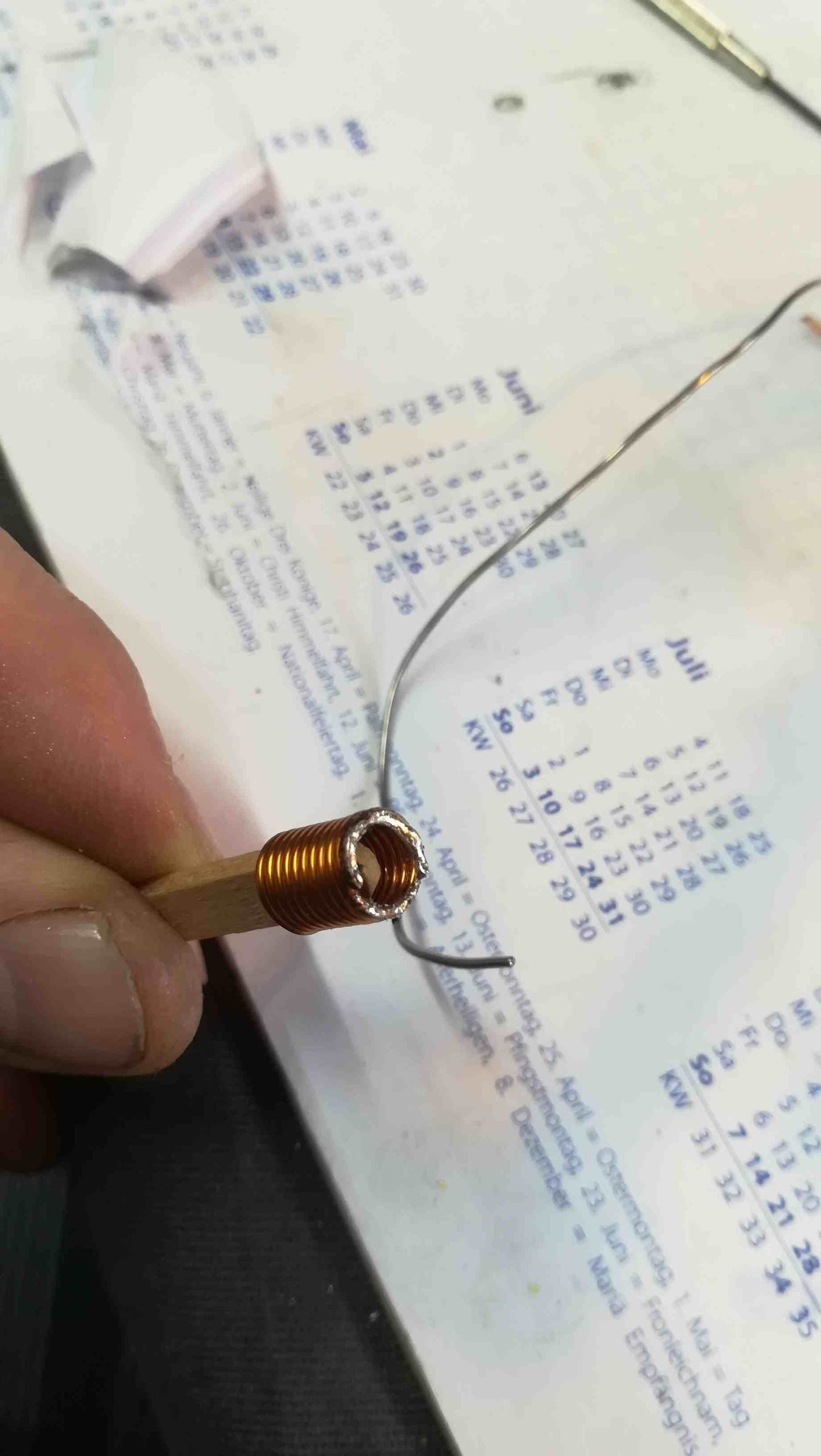 U M R O Uranium Glass Marble Ring Oscillator 9 Steps With Pictures Instructables