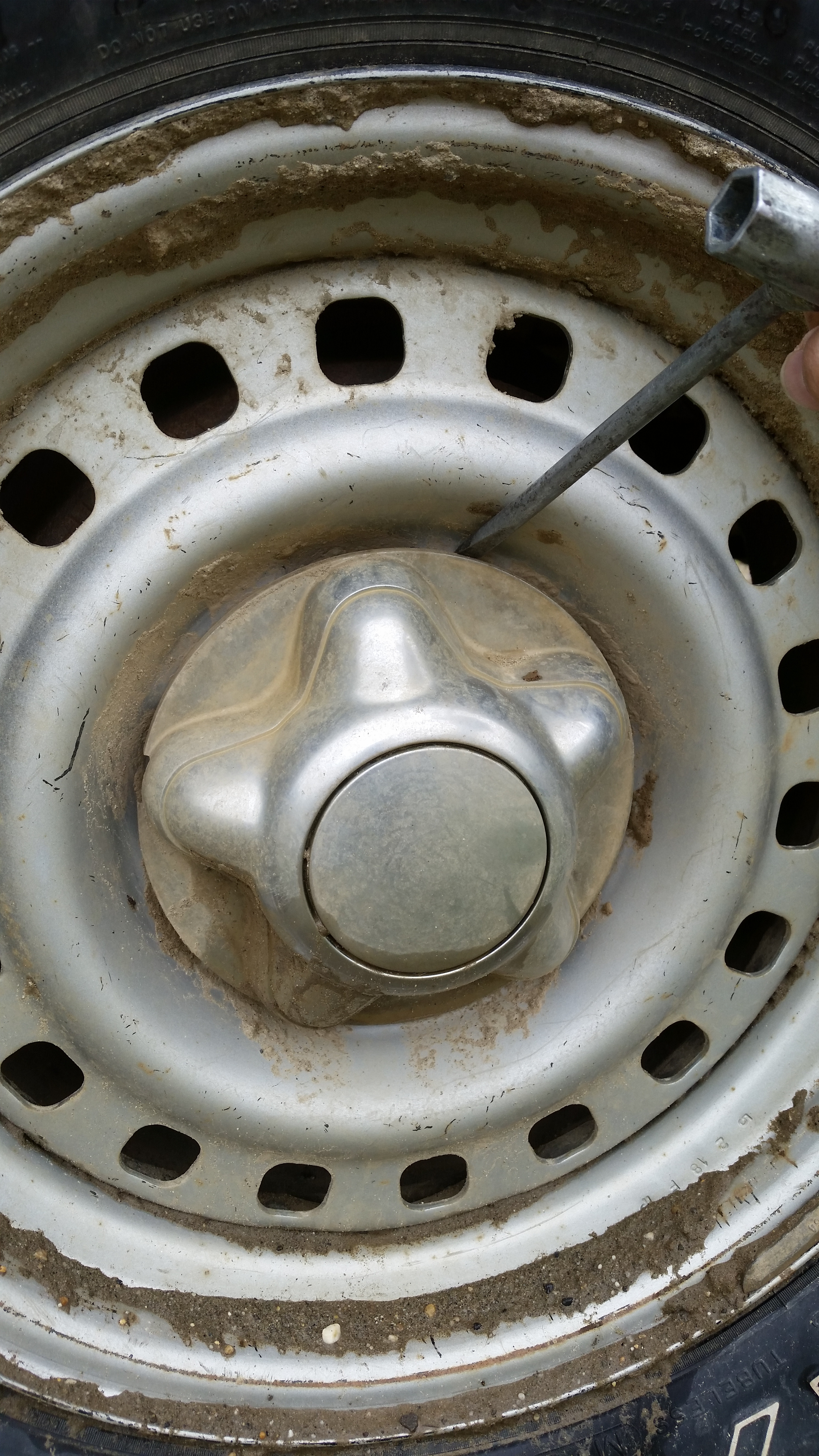 Emergency Tire Change Procedure 22 Steps (with Pictures) Instructables