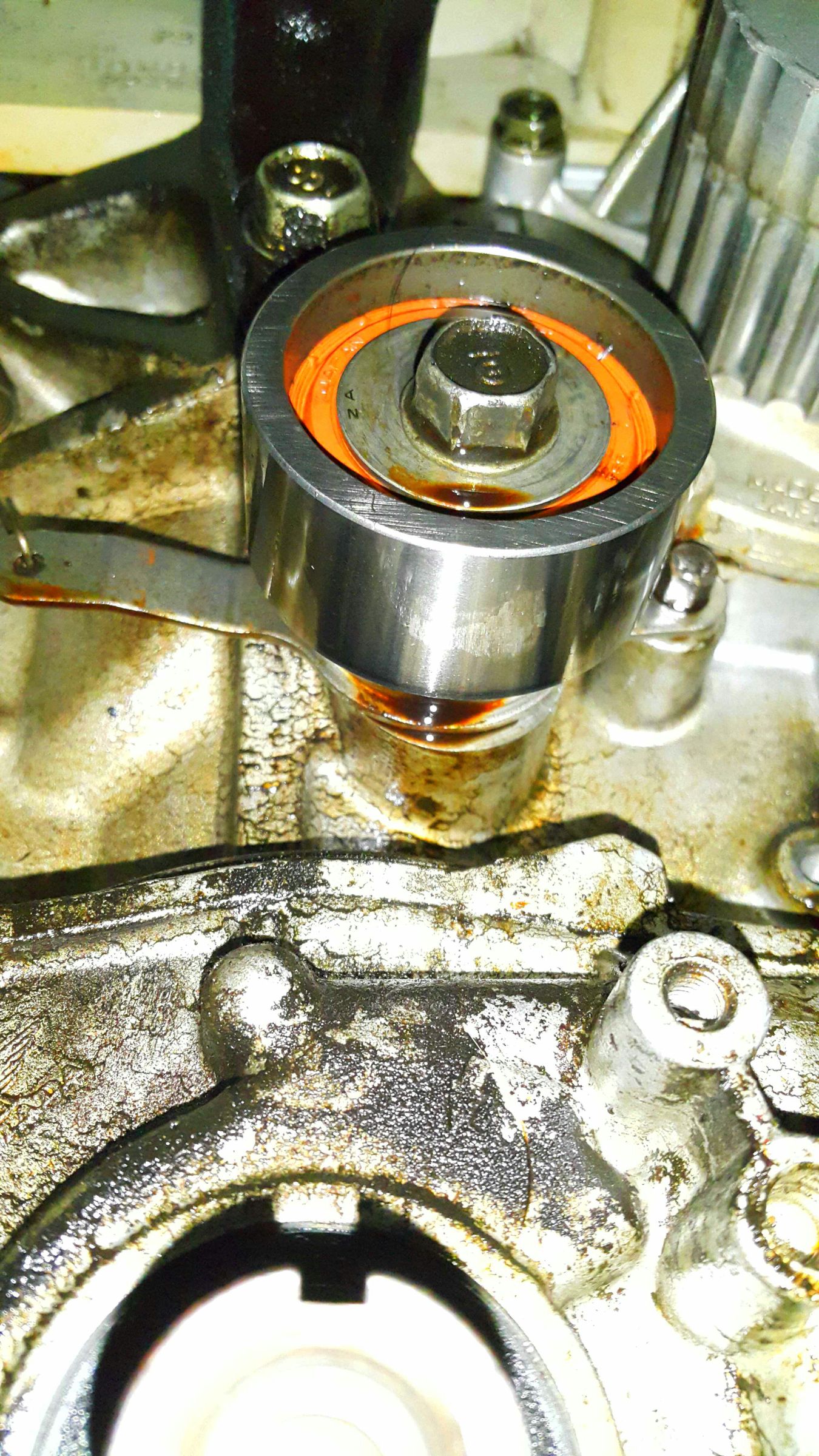 Replacing the Timing Belt and Crankshaft Seal (Honda Civic 1999, D15B