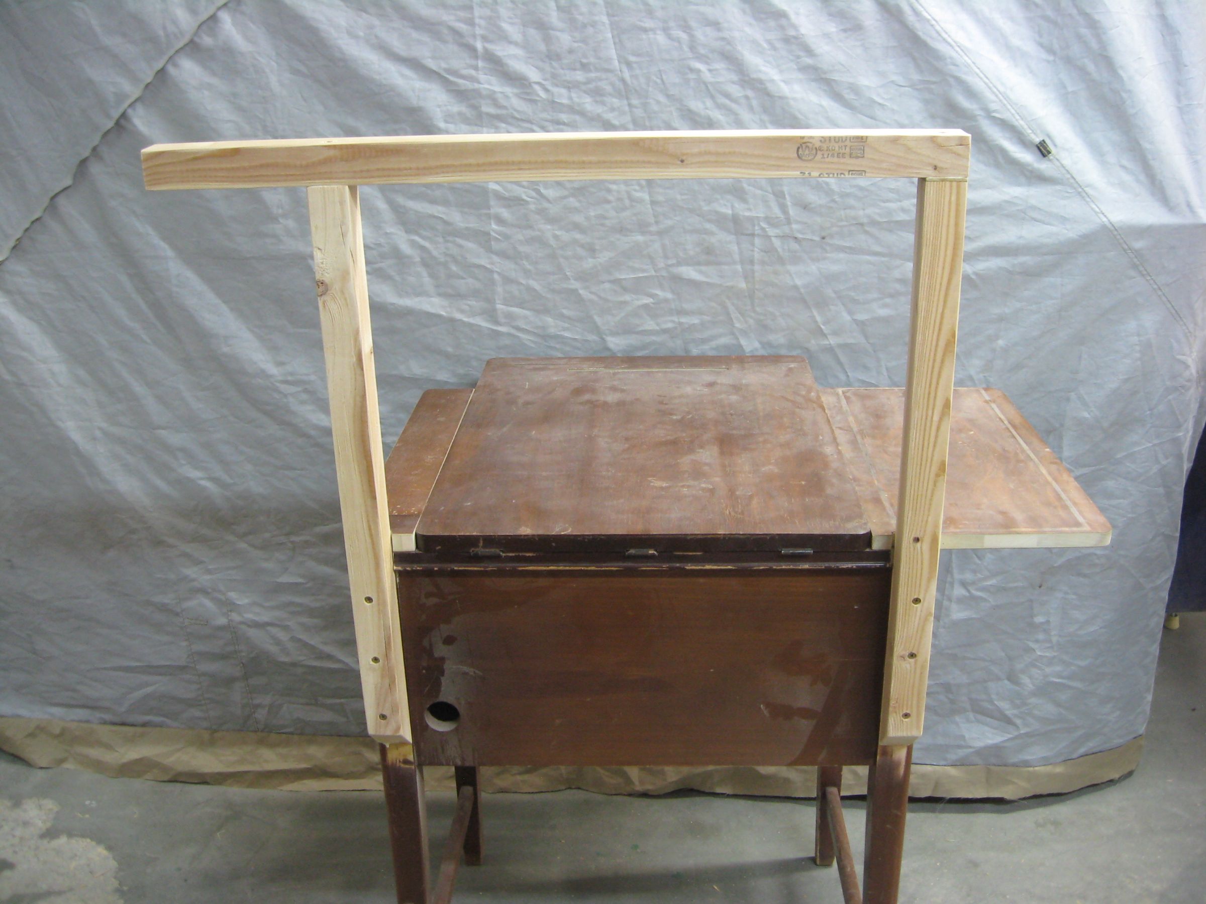 Wood Carving Station From Old Sewing Table 14 Steps (with Pictures