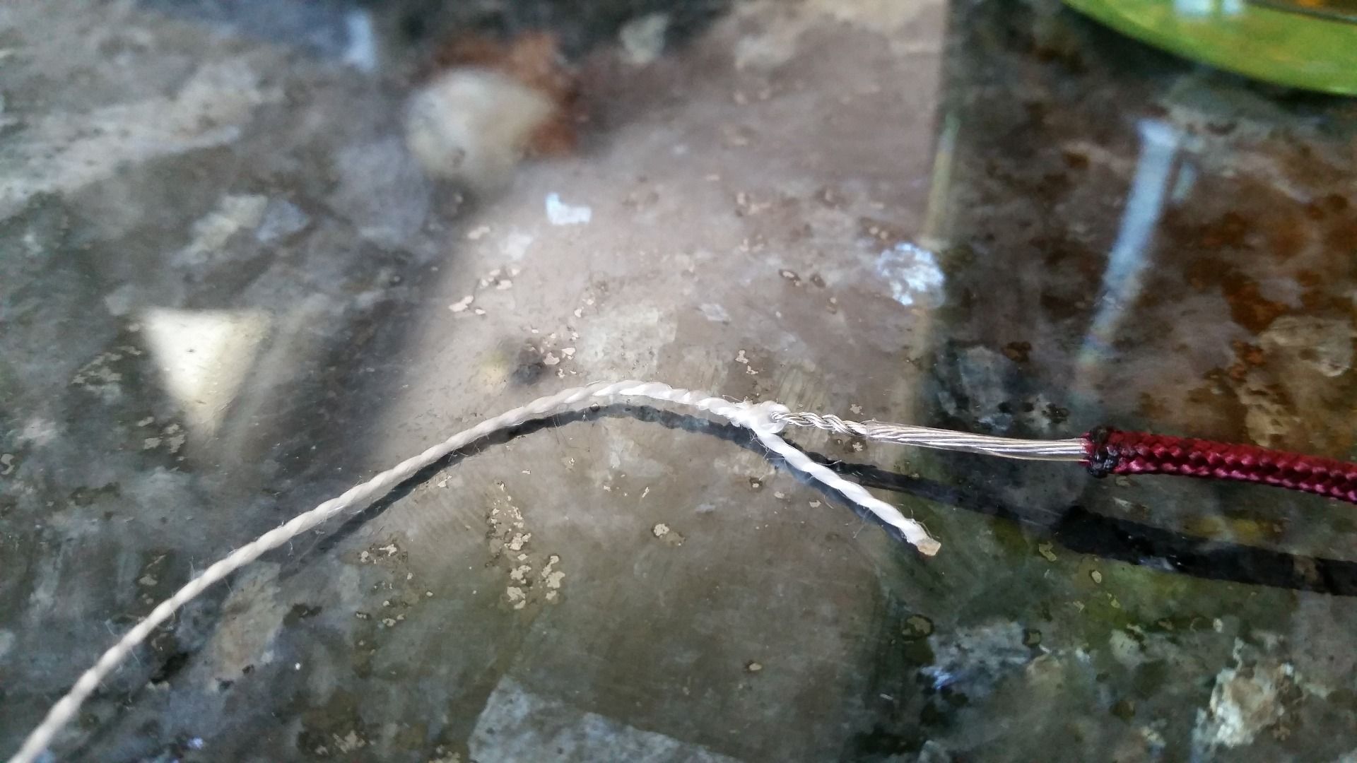 Braided Paracord Auxiliary Cable (Aux Cord) 6 Steps (with Pictures