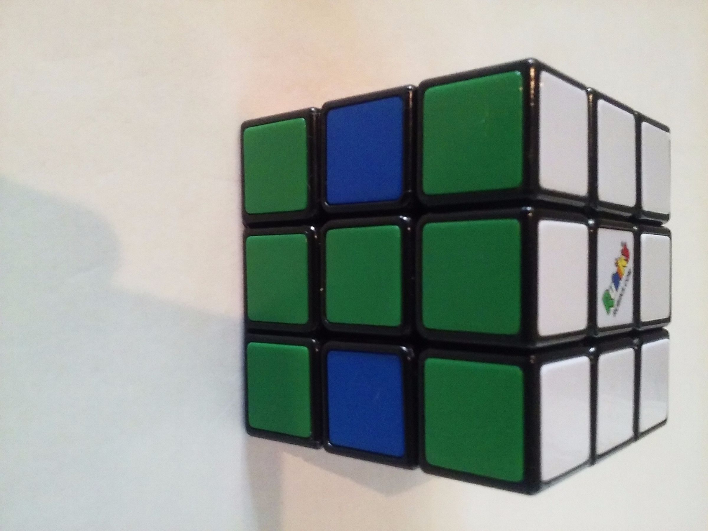 Rubik's Cube Tricks: Headlights : 3 Steps - Instructables