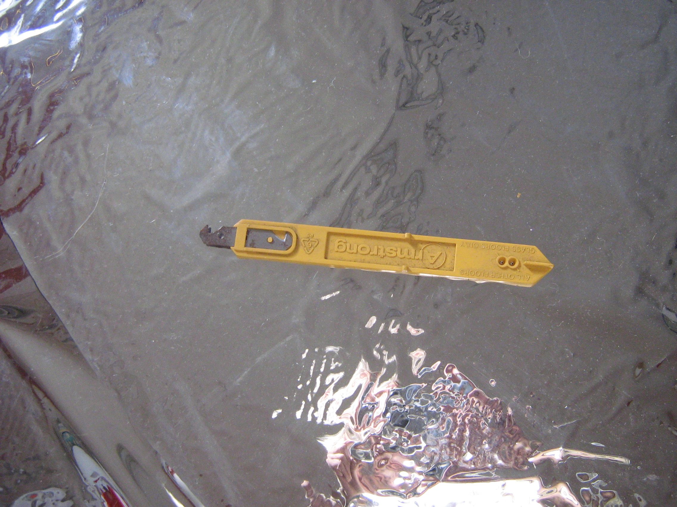 make-a-parabolic-solar-dish-from-an-8-by-4-sheet-of-plastic-without