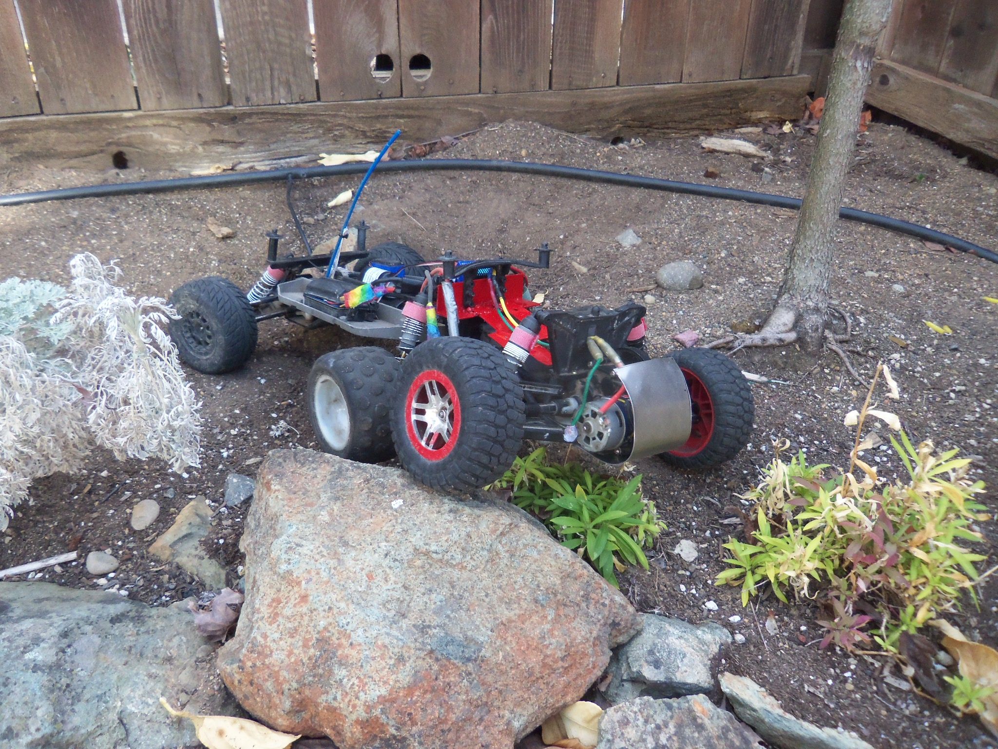 TRAXXAS 6X6 : 3 Steps - Instructables