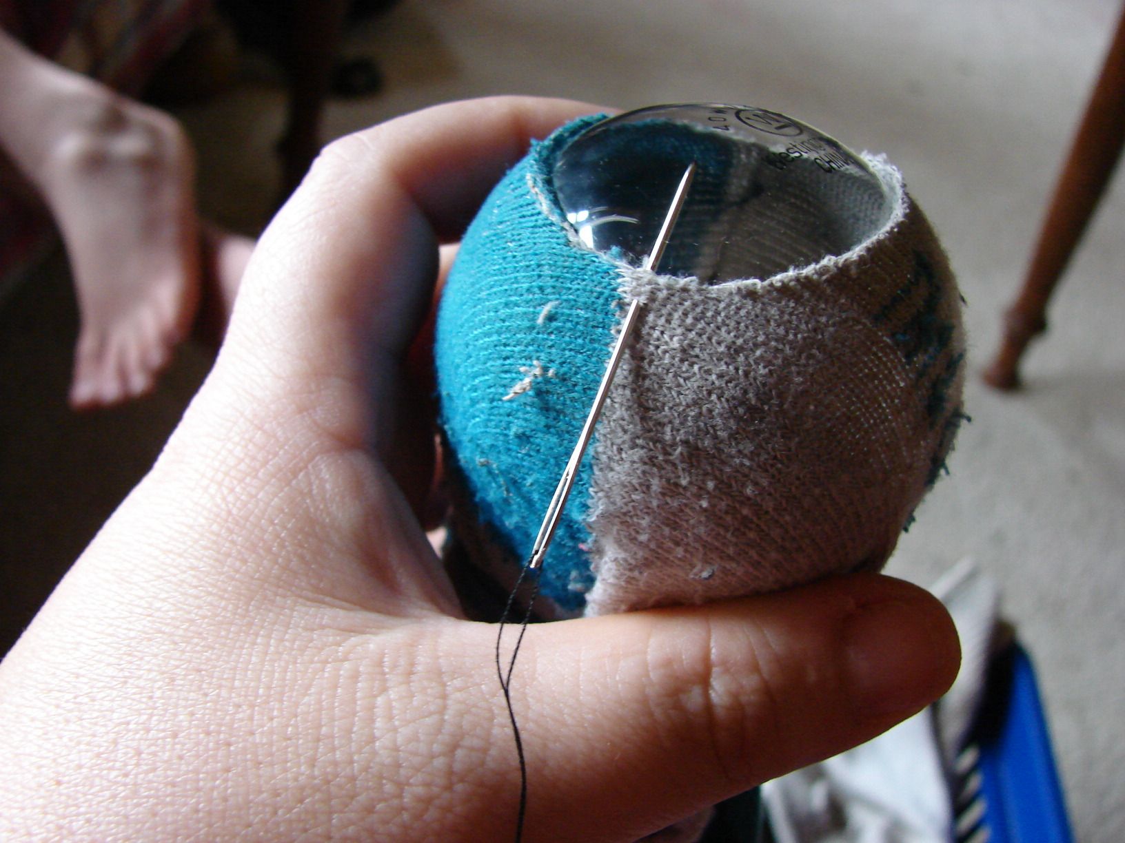 How to Mend a Sock 8 Steps (with Pictures) Instructables