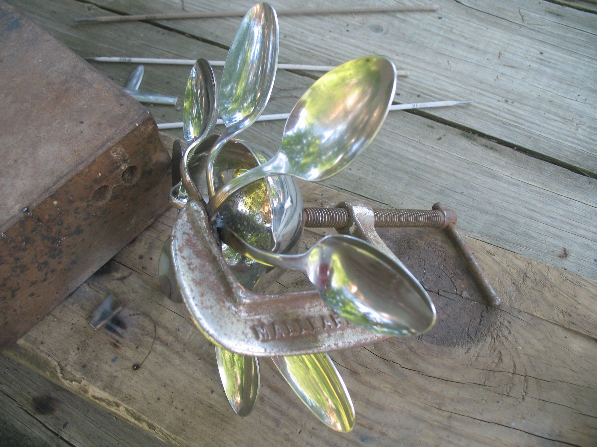 Weld a Spoon Flower! 5 Steps (with Pictures) Instructables