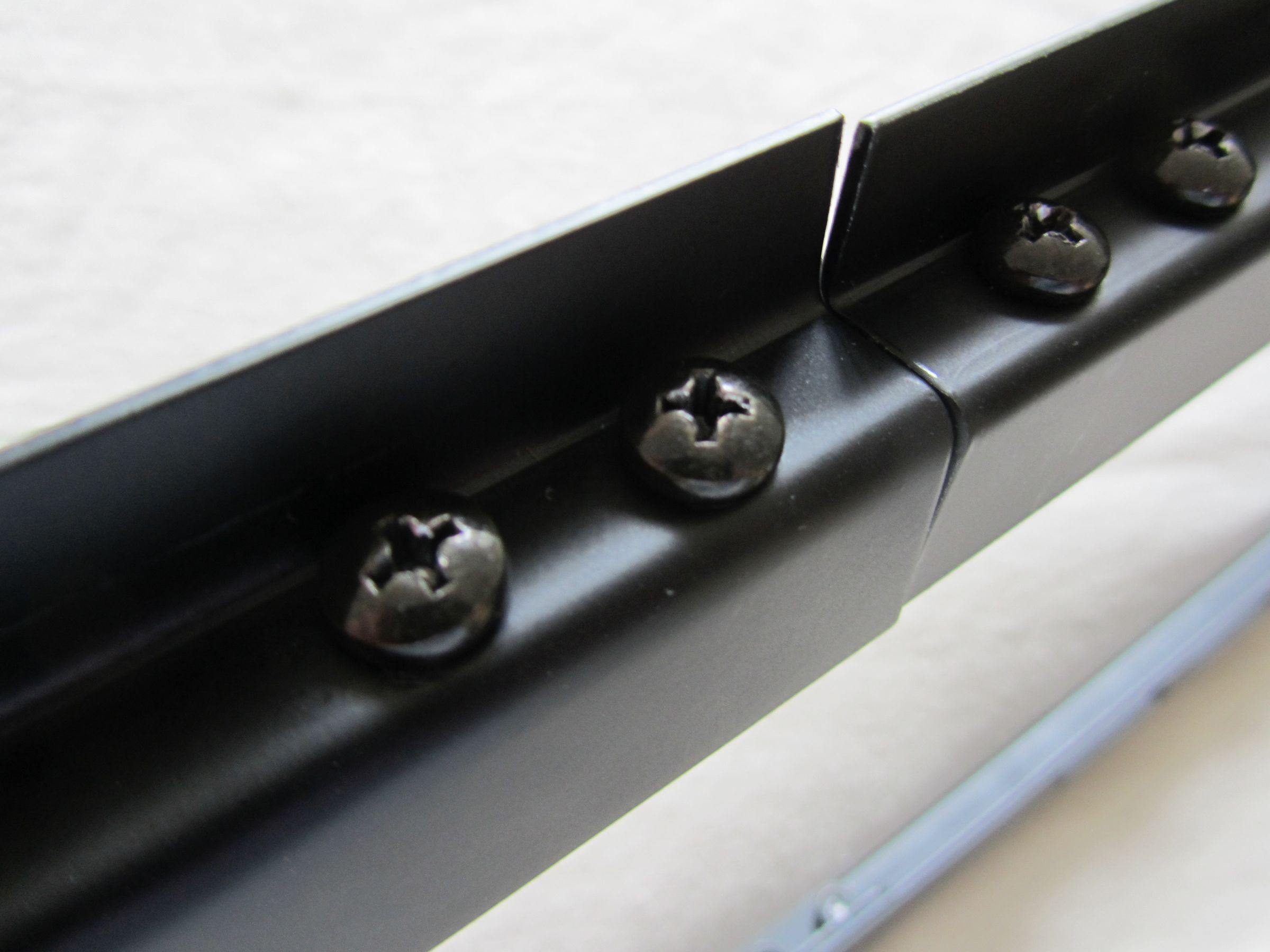 How to Wall Mount a Television (using a Cheetah Mount) 8 Steps (with