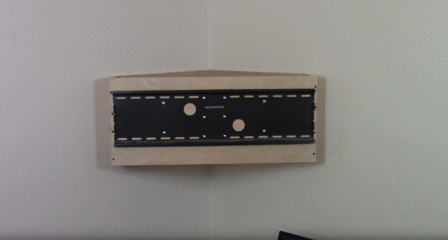Diy Flat Screen Corner Tv Mount 12 Steps With Pictures Instructables