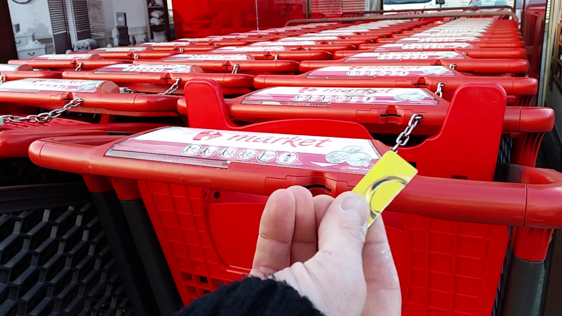 Take a Shopping Cart Without Coin Instructables