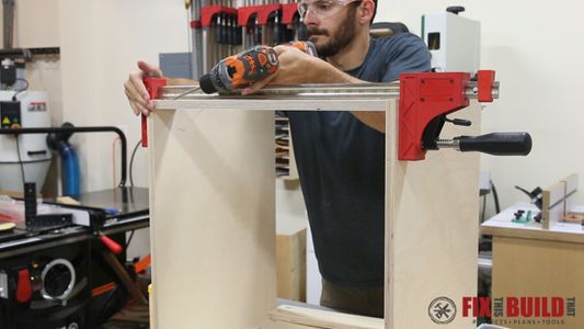 Mobile Tool Stand With Storage : 6 Steps (with Pictures) - Instructables