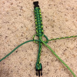 F8PT9Q4HSHQQQES.SMALL-1.jpg