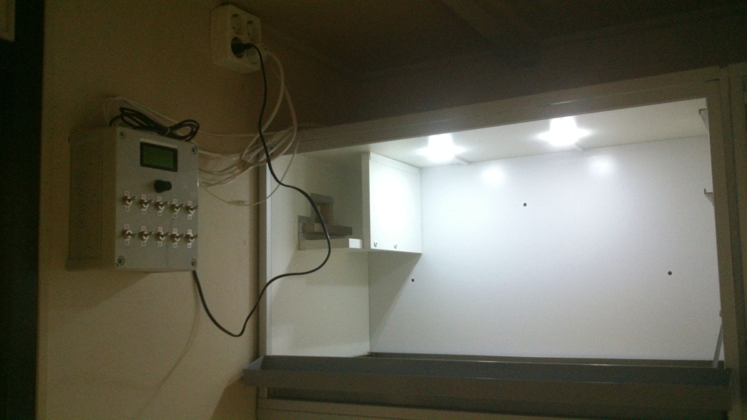 Bird Cage LED Daylight Simulation System : 10 Steps (with Pictures ...