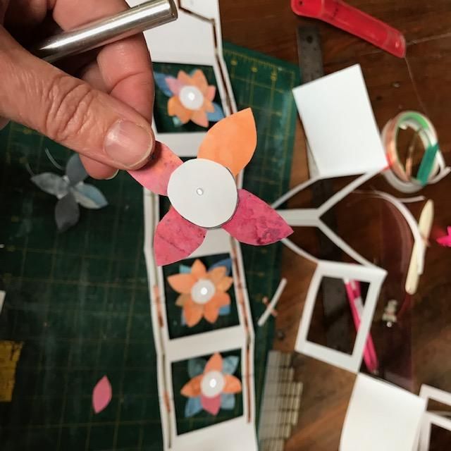 Flying Concertina Light Up Accordion Book 12 Steps With Pictures Instructables
