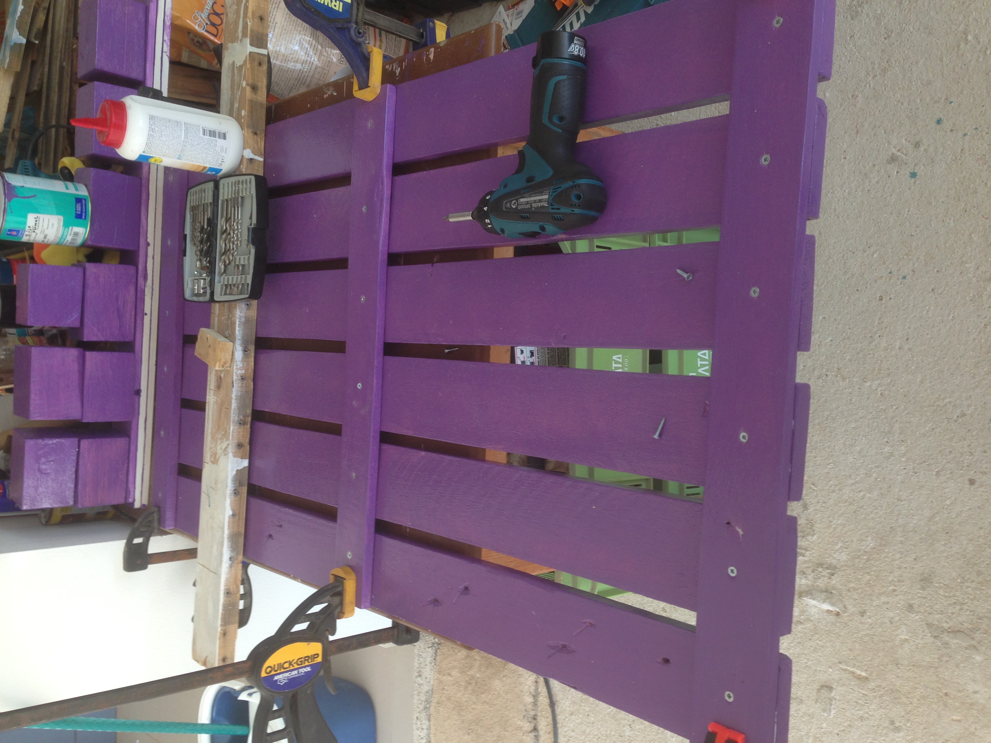 Wooden Pallet Coffee Table on Wheels for Living Room 9 Steps (with