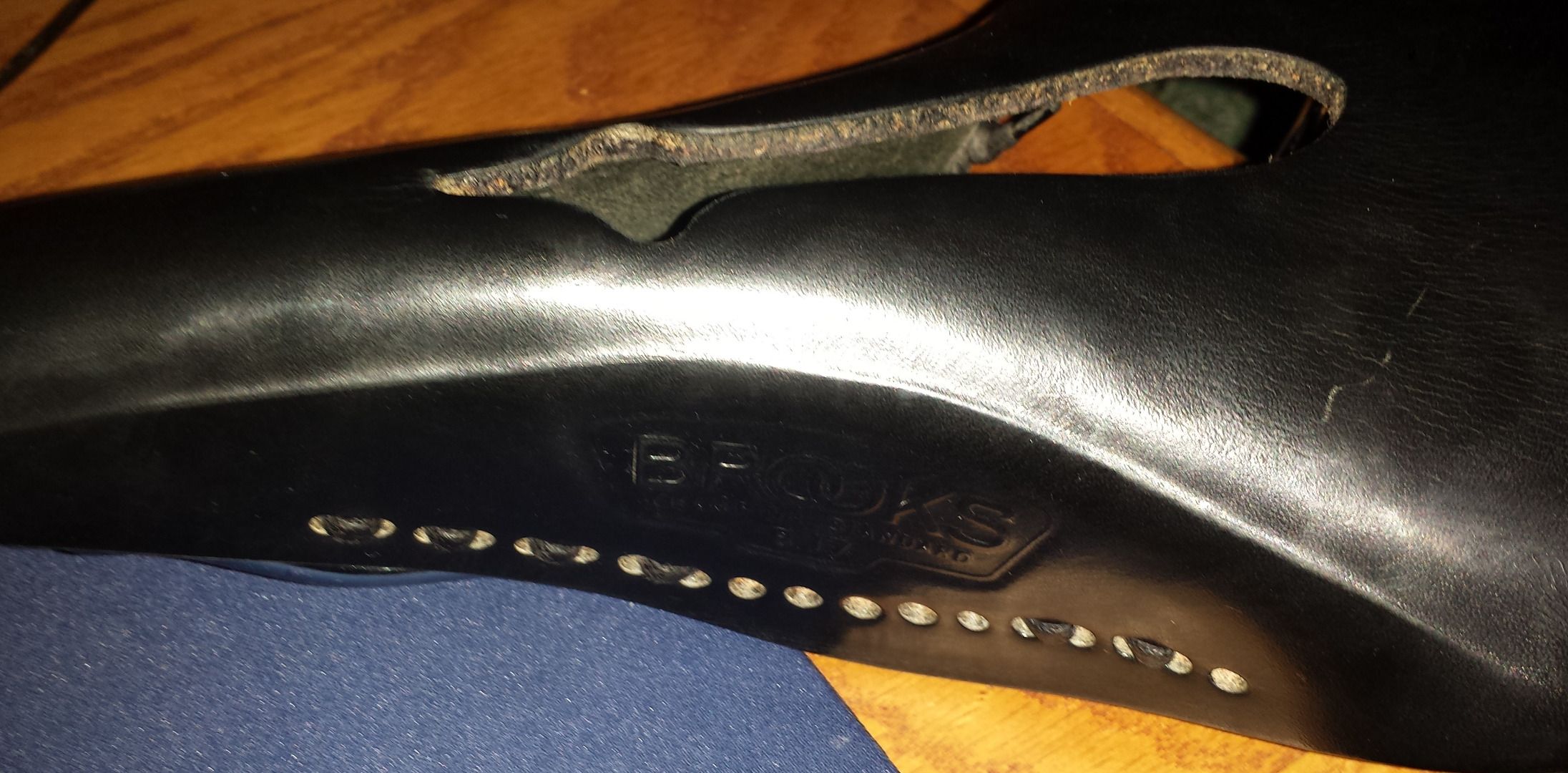 How to Lace a Brooks Saddle. 4 Steps (with Pictures) Instructables