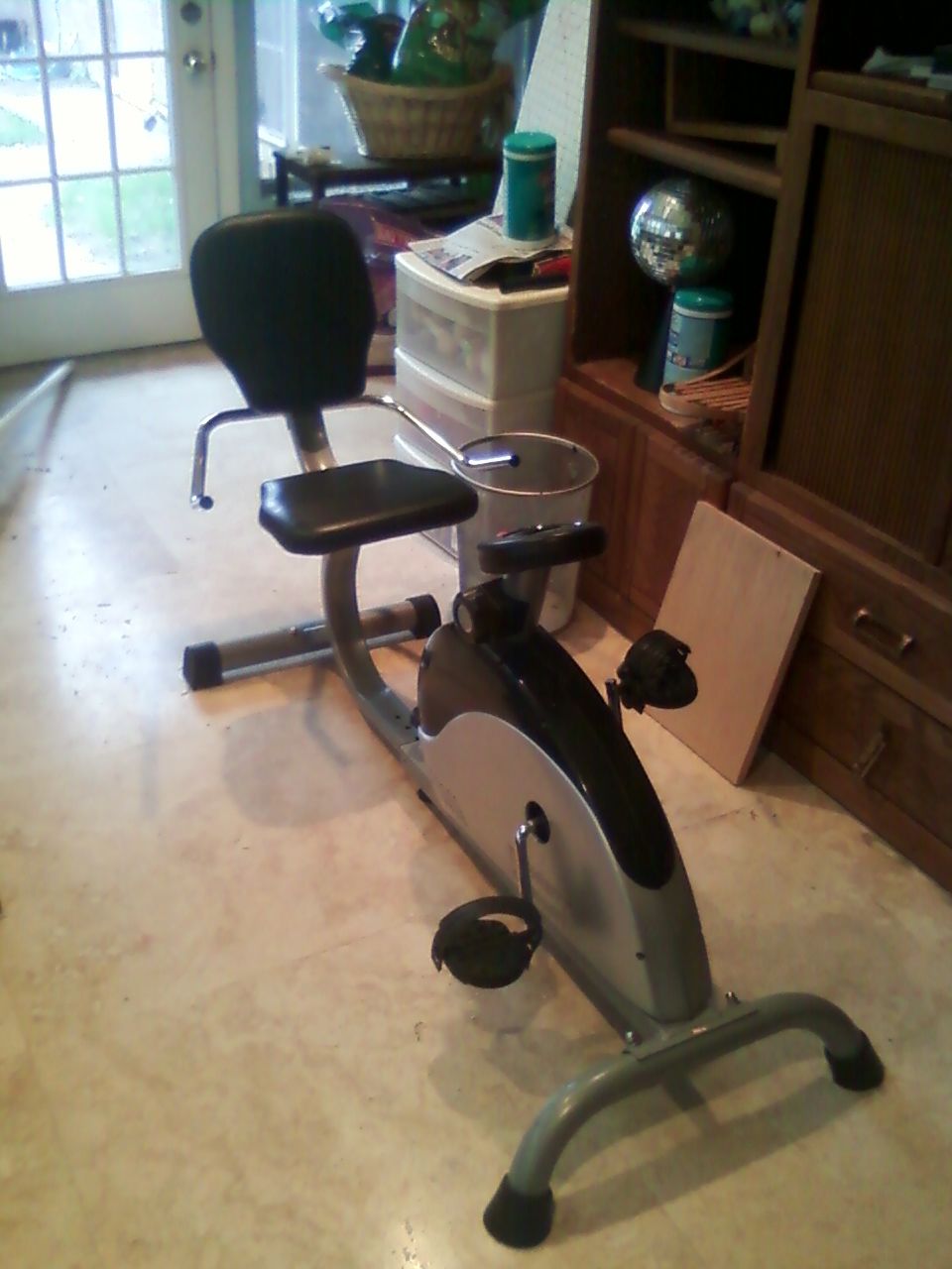 Stationary Recumbent Exercise Bicycle 