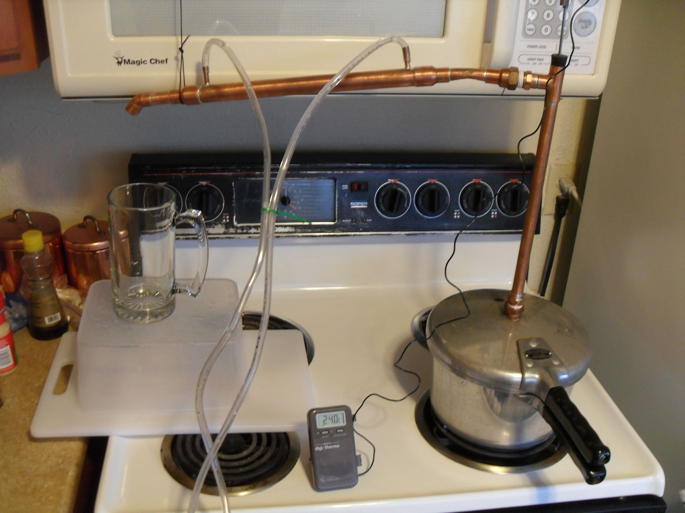 Build a Lab Quality (ish) Distillation Apparatus. 12 Steps (with