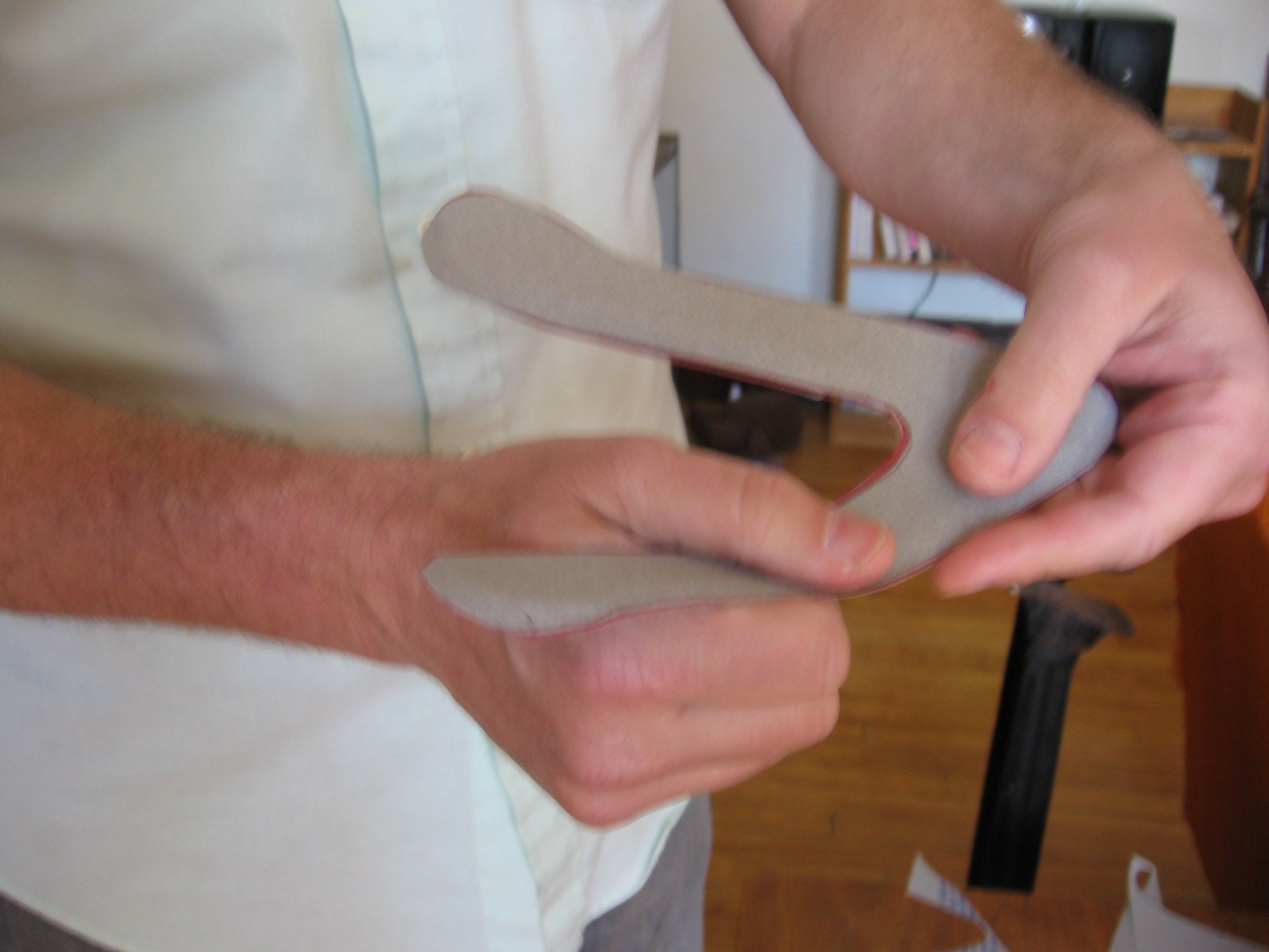 Indoor Boomerang : 7 Steps - Instructables