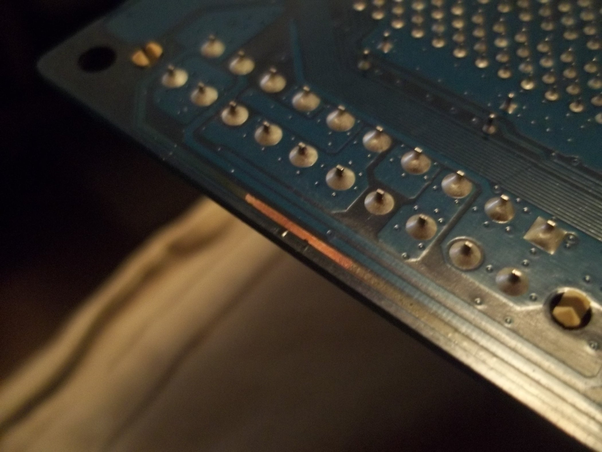 How to Fix Burnt Traces on a PC Motherboard 4 Steps Instructables