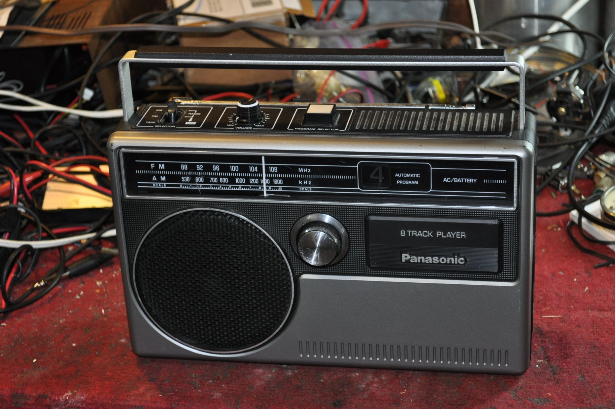 How to Revive a Portable 8Track Tape Player 8 Steps (with Pictures) Instructables