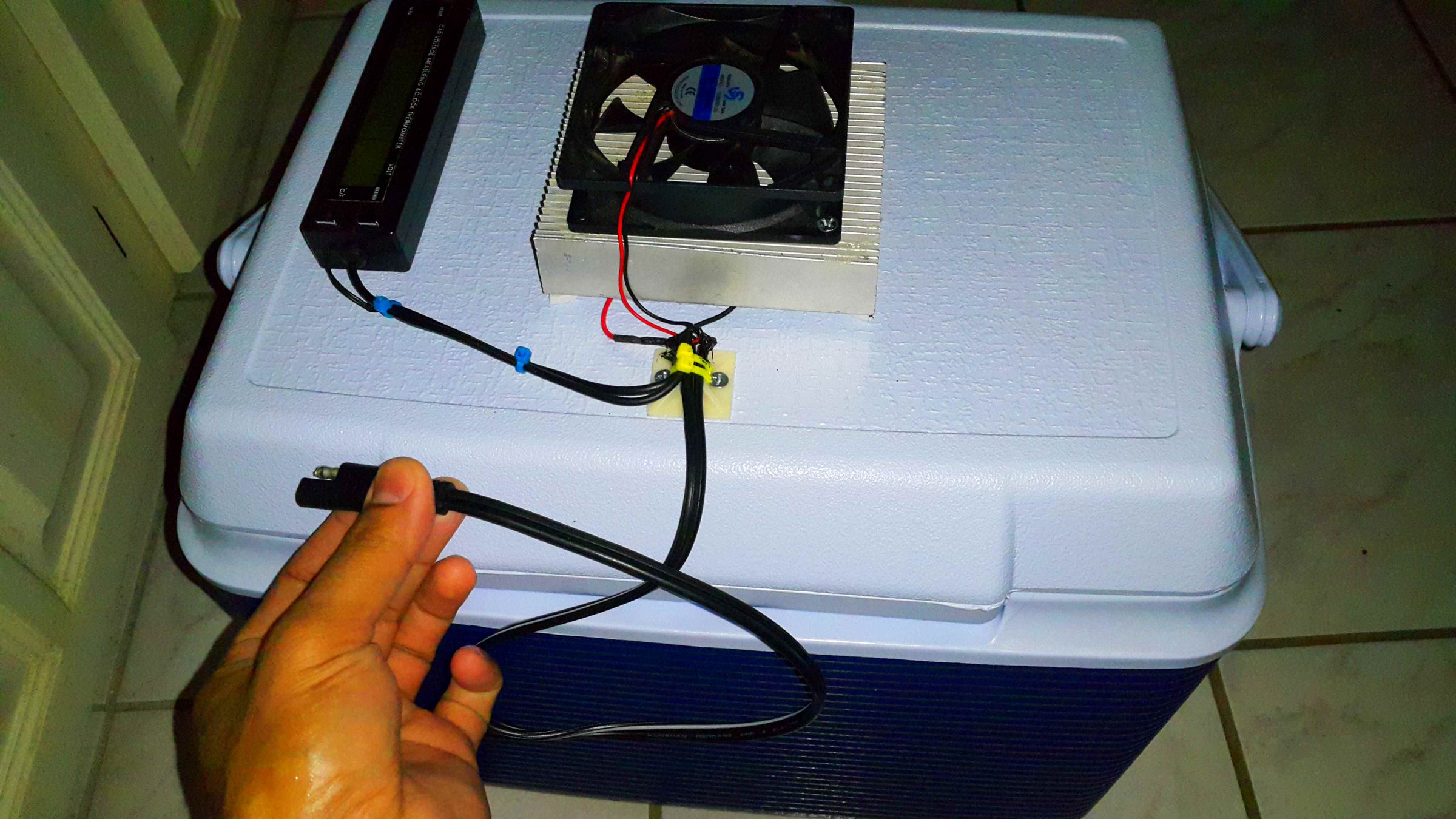 My Diy Peltier Cooler! 9 Steps (with Pictures