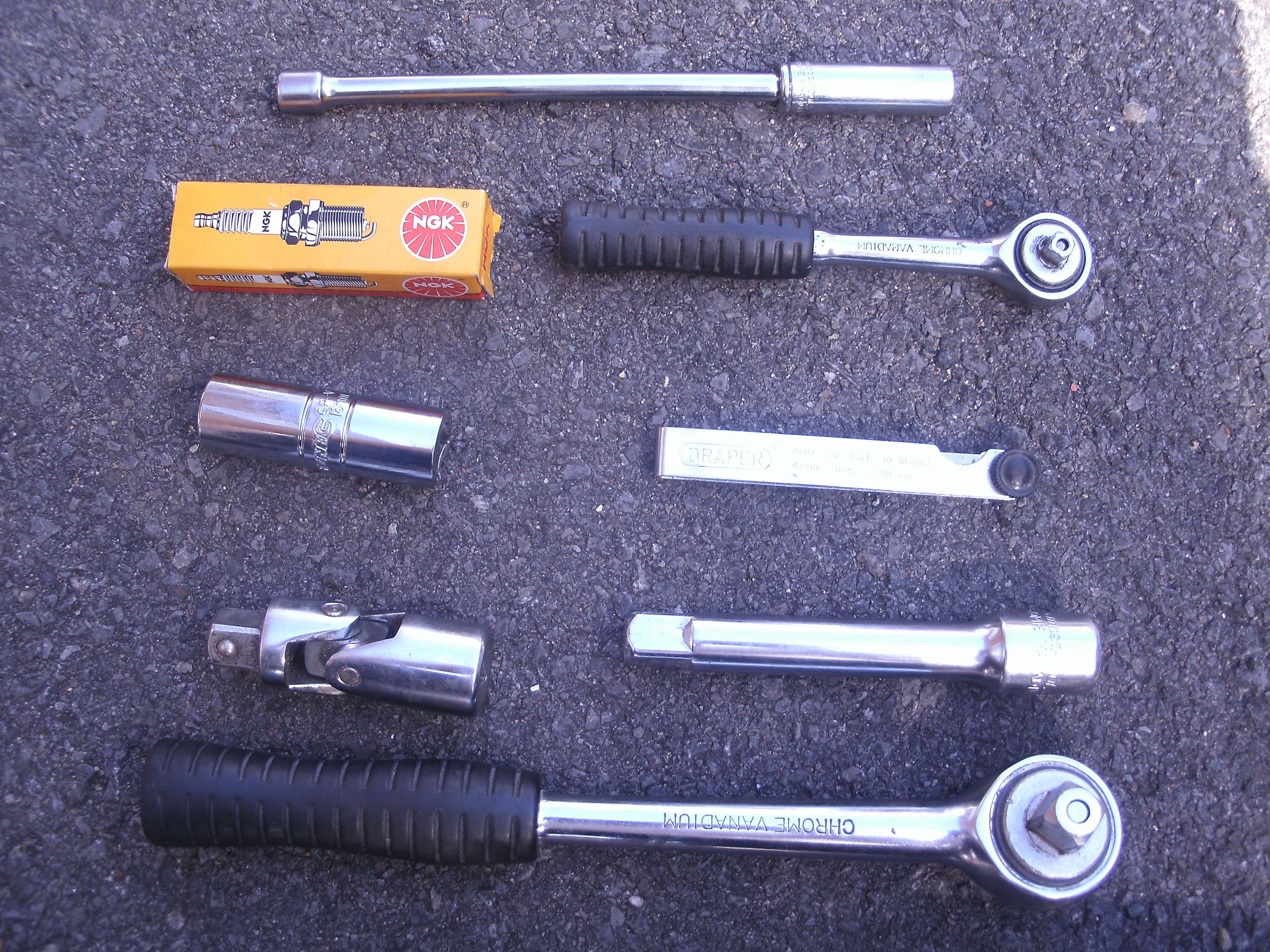 Spark Plug Change on a Citroen C3 4 Steps Instructables