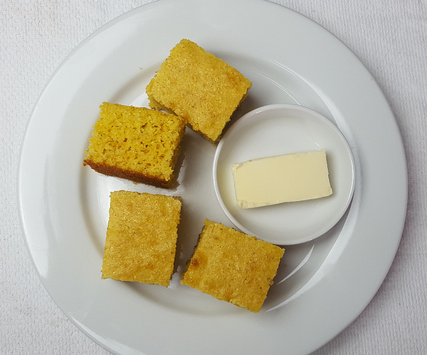 Basic Skillet Cornbread