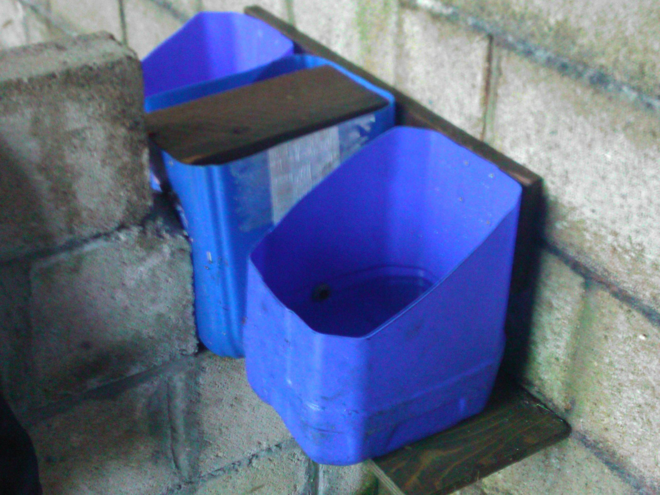 Water Trough / Animal Drinker 7 Steps Instructables