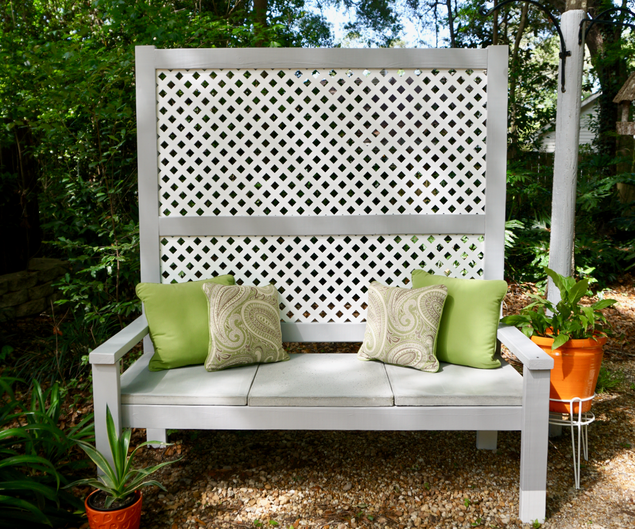 Outdoor Privacy Bench With Concrete Seat
