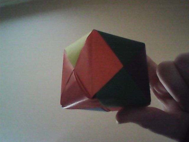 DIY guide for how to make origami gift box with step-by-step instructions